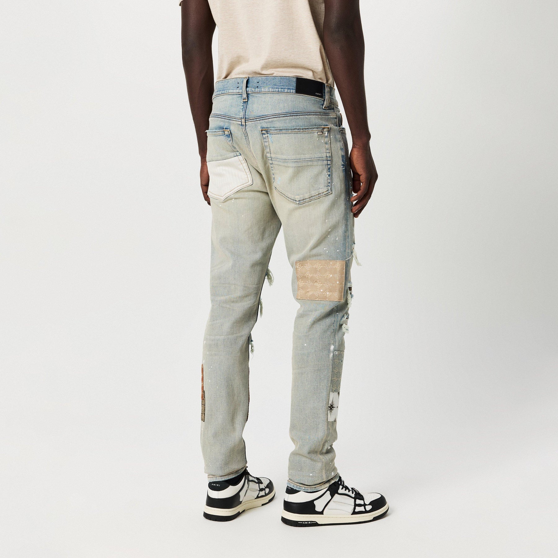 Distressed Skinny Jeans