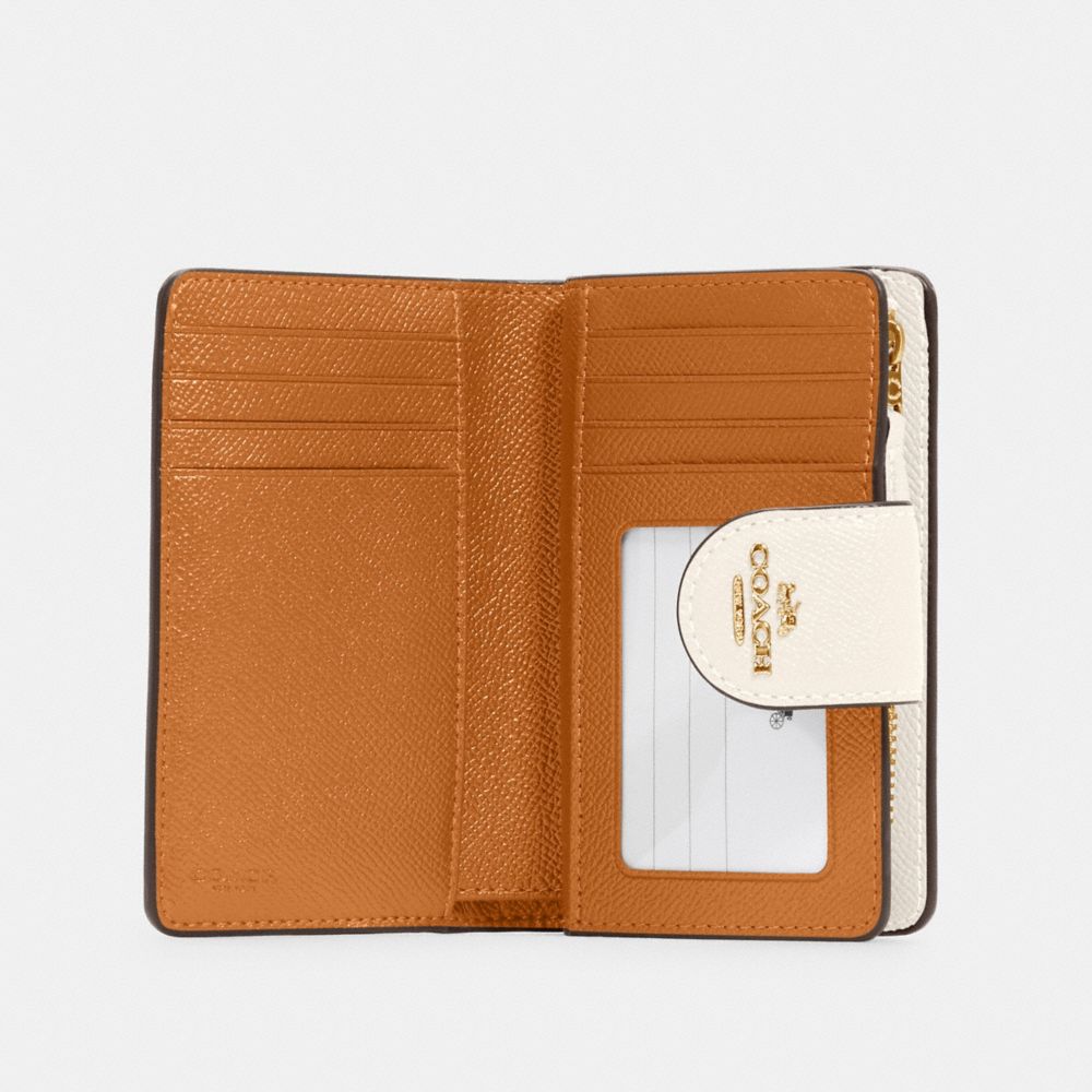 Medium Corner Zip Wallet In Loved Leather