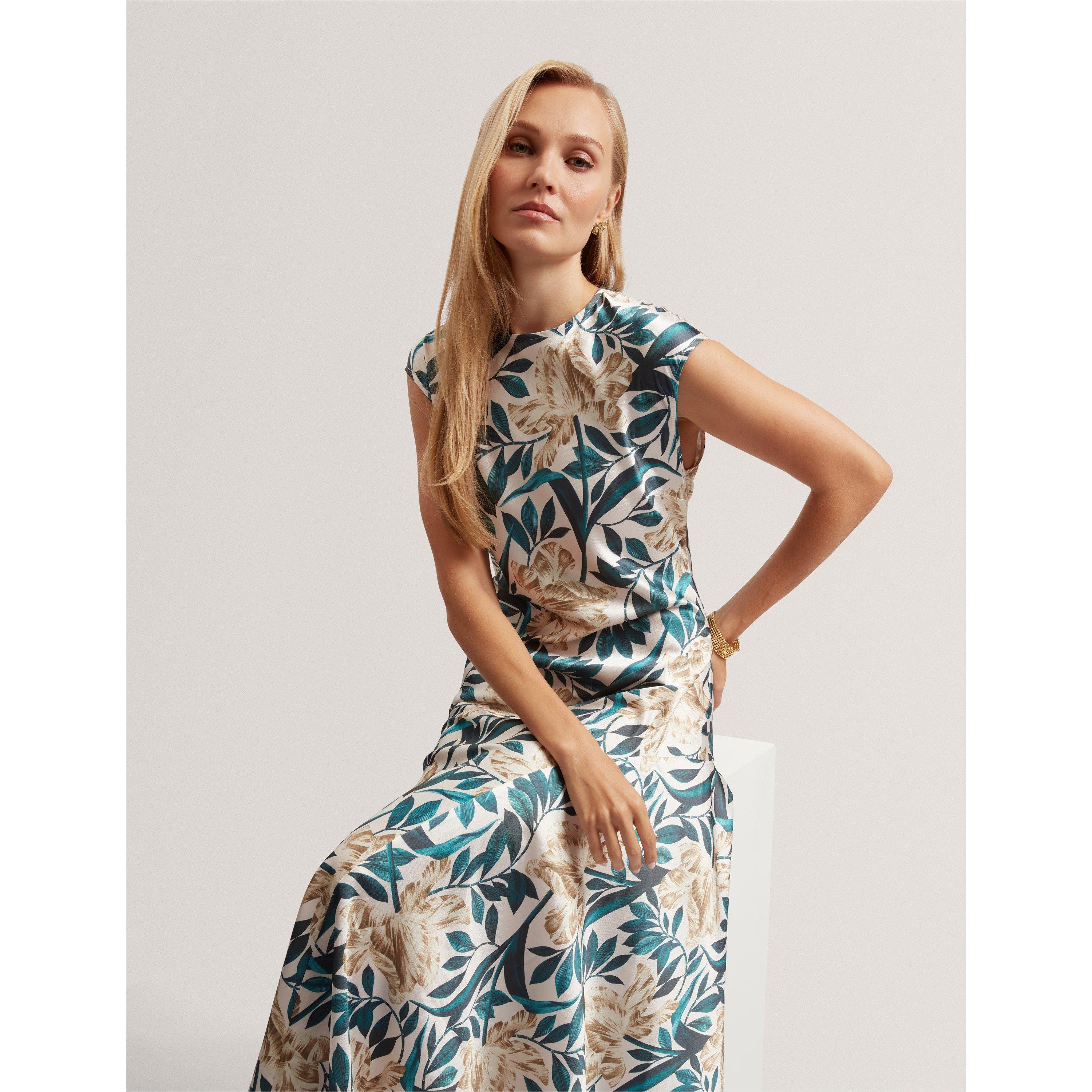 Print Sleeveless Tea Dress