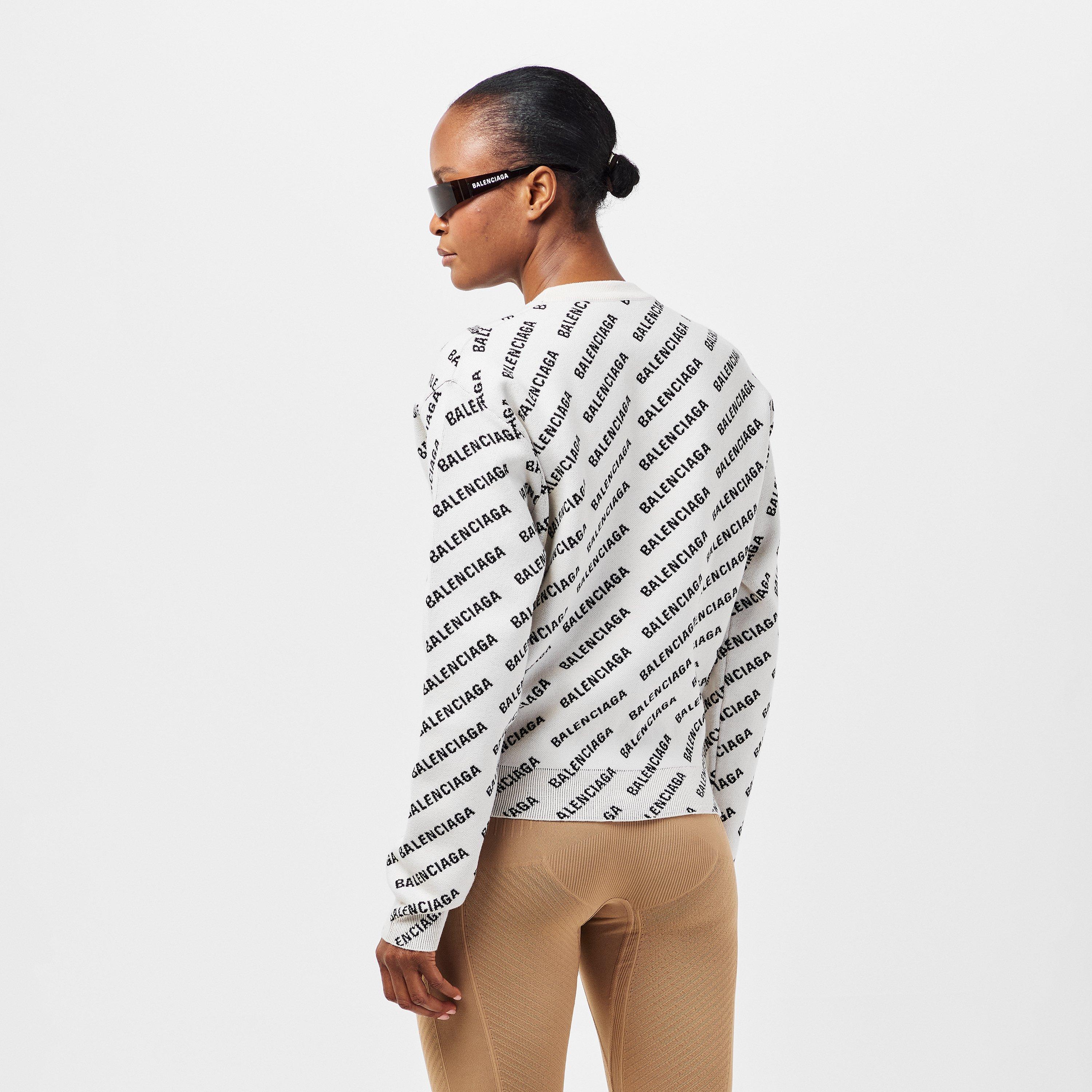 Logo Sweater