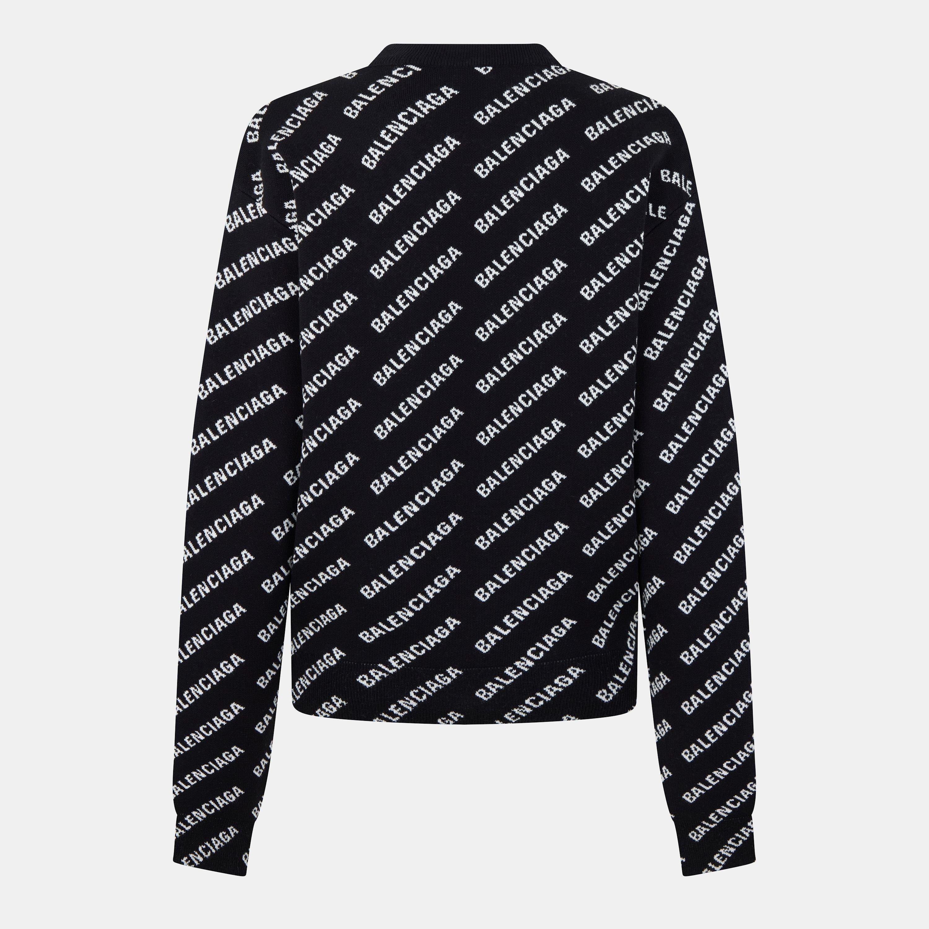 Logo Sweater