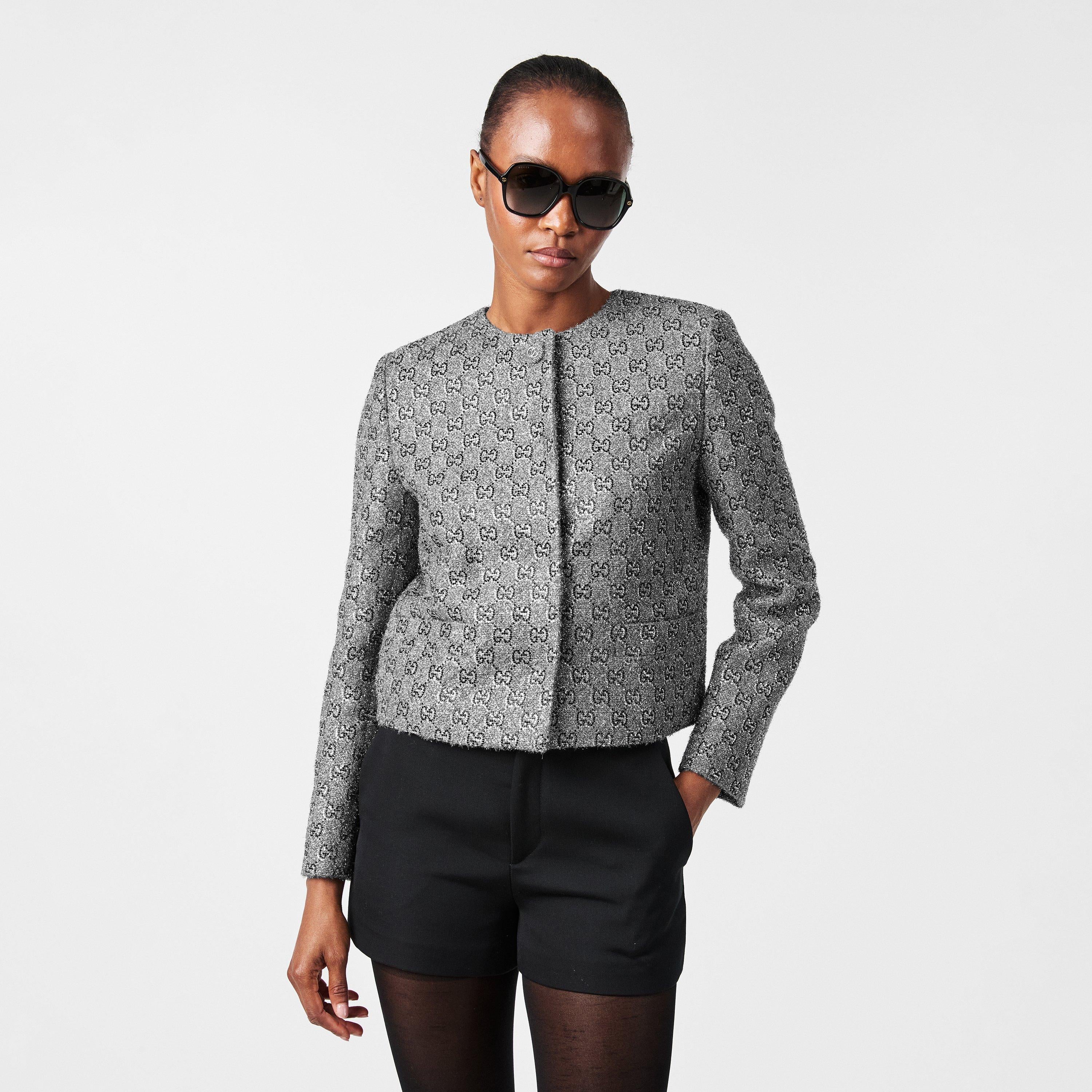 Embroidered Wool Long Sleeve Collarless Overcoat