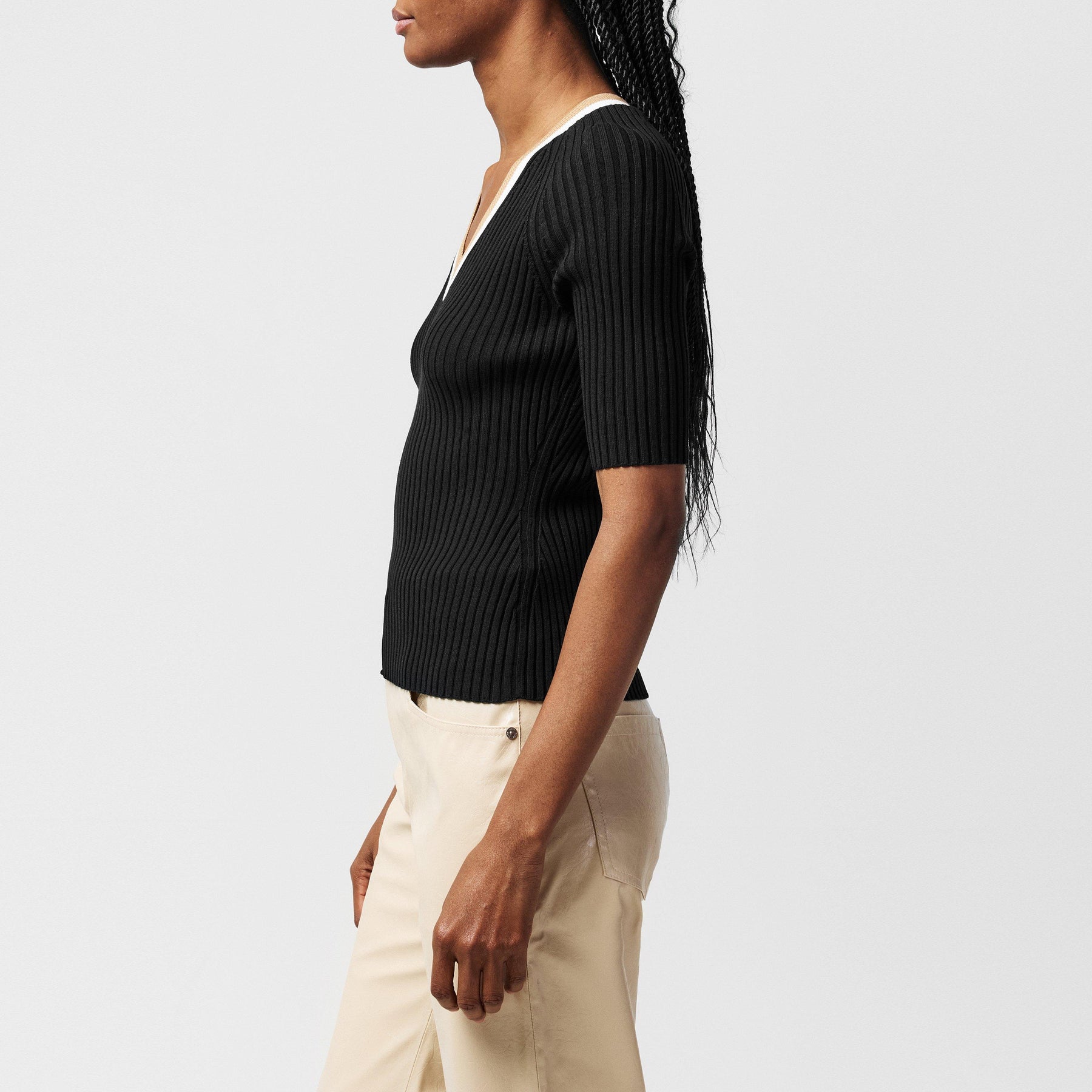 Women's Ribbed V-neck Knitted Top