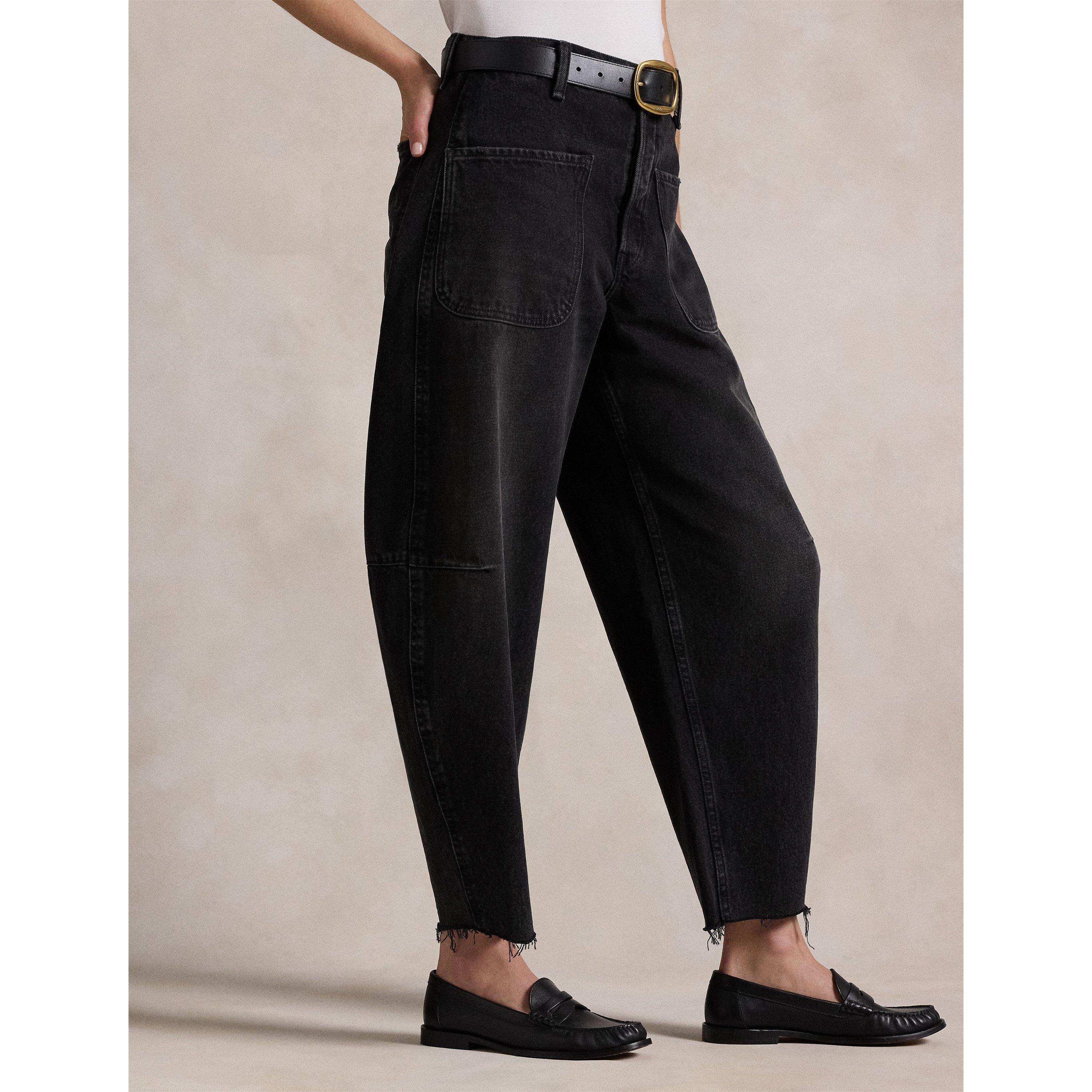 Curved Tapered Jeans