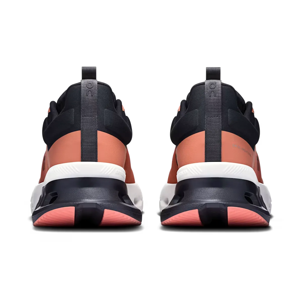 On Running Cloudnova X Canyon Salmon