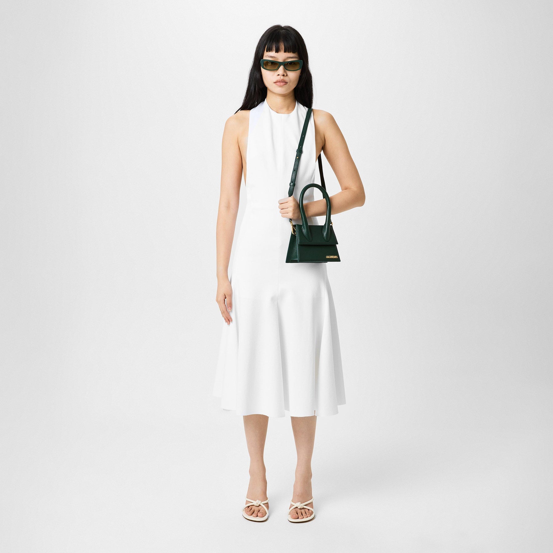 Women's Plain Leather Le Chiquito Moyen Bag