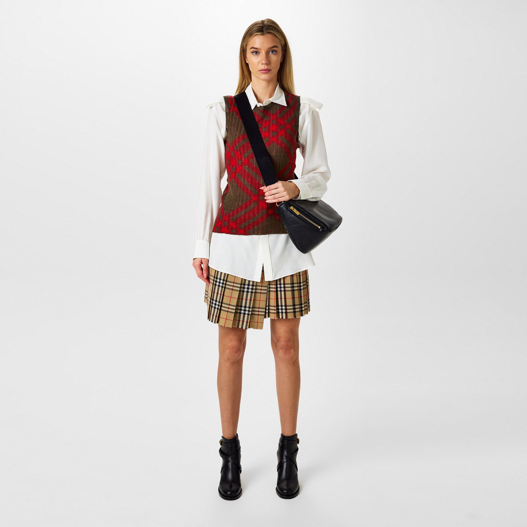 Shield Medium Shoulder Bag