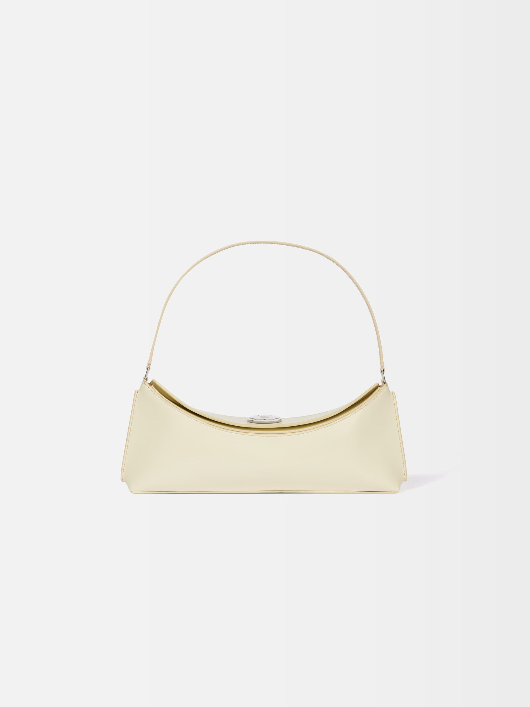 The Ovalo clutch Folded shoulder bag.