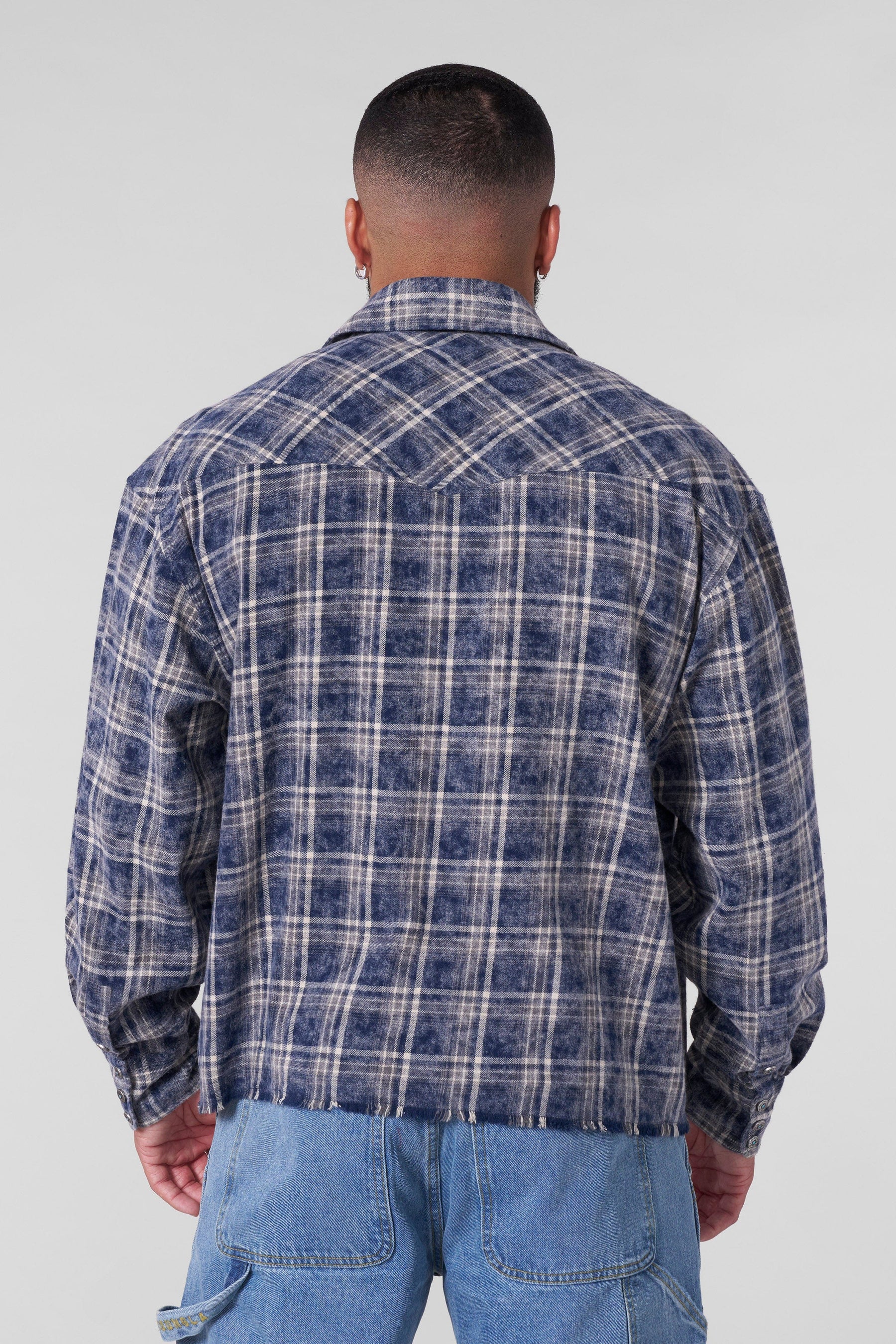 8023 - Outlaw Flannels