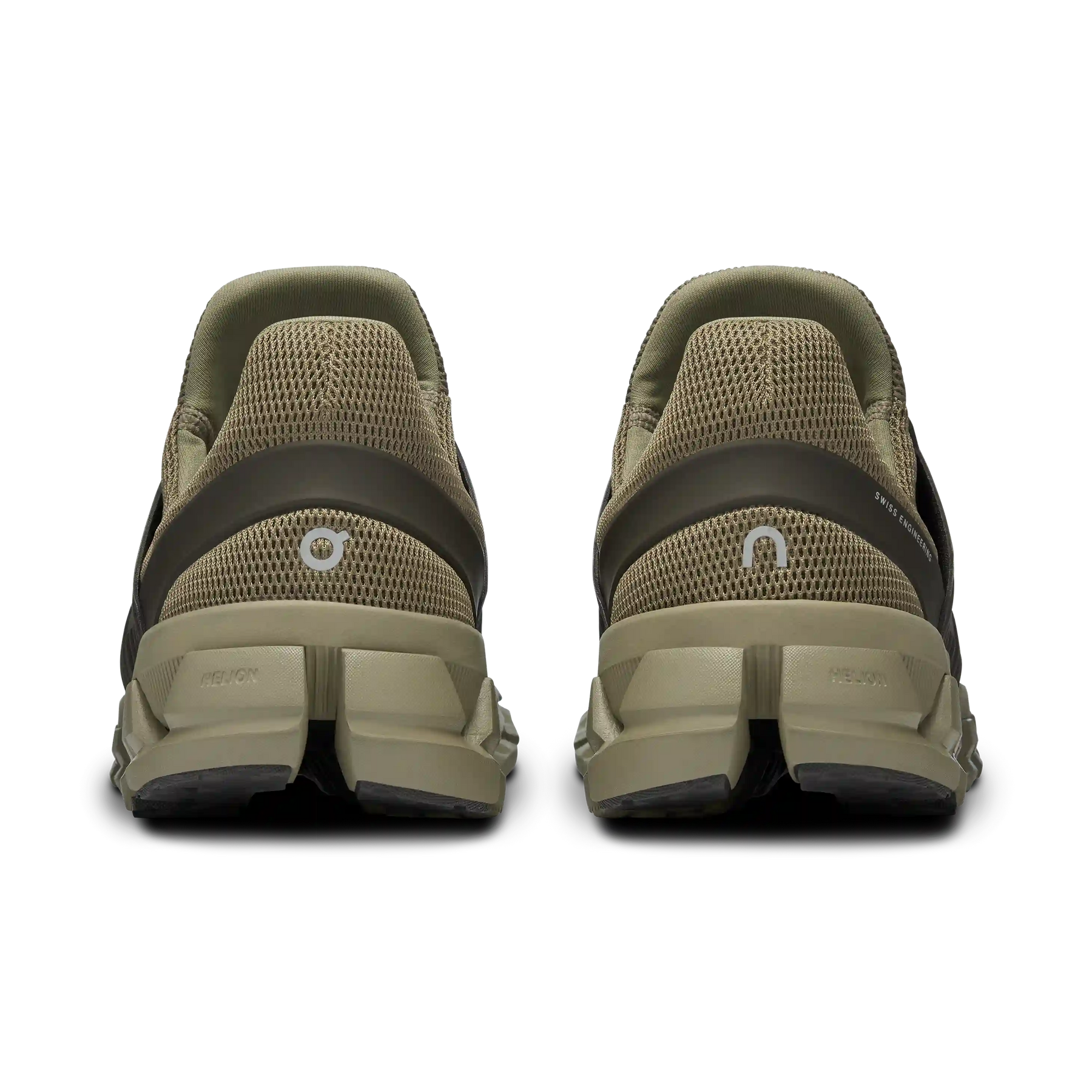 Cloudswift 3 AD Grove Thorn On Running