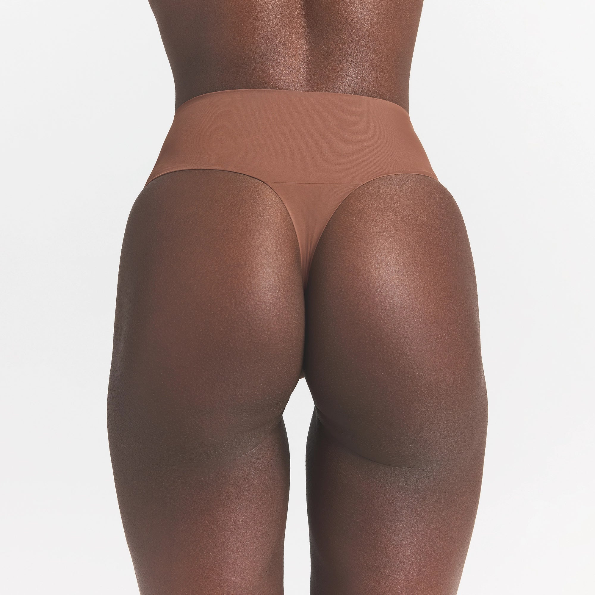 Smoothing Intimates High-waisted Thong