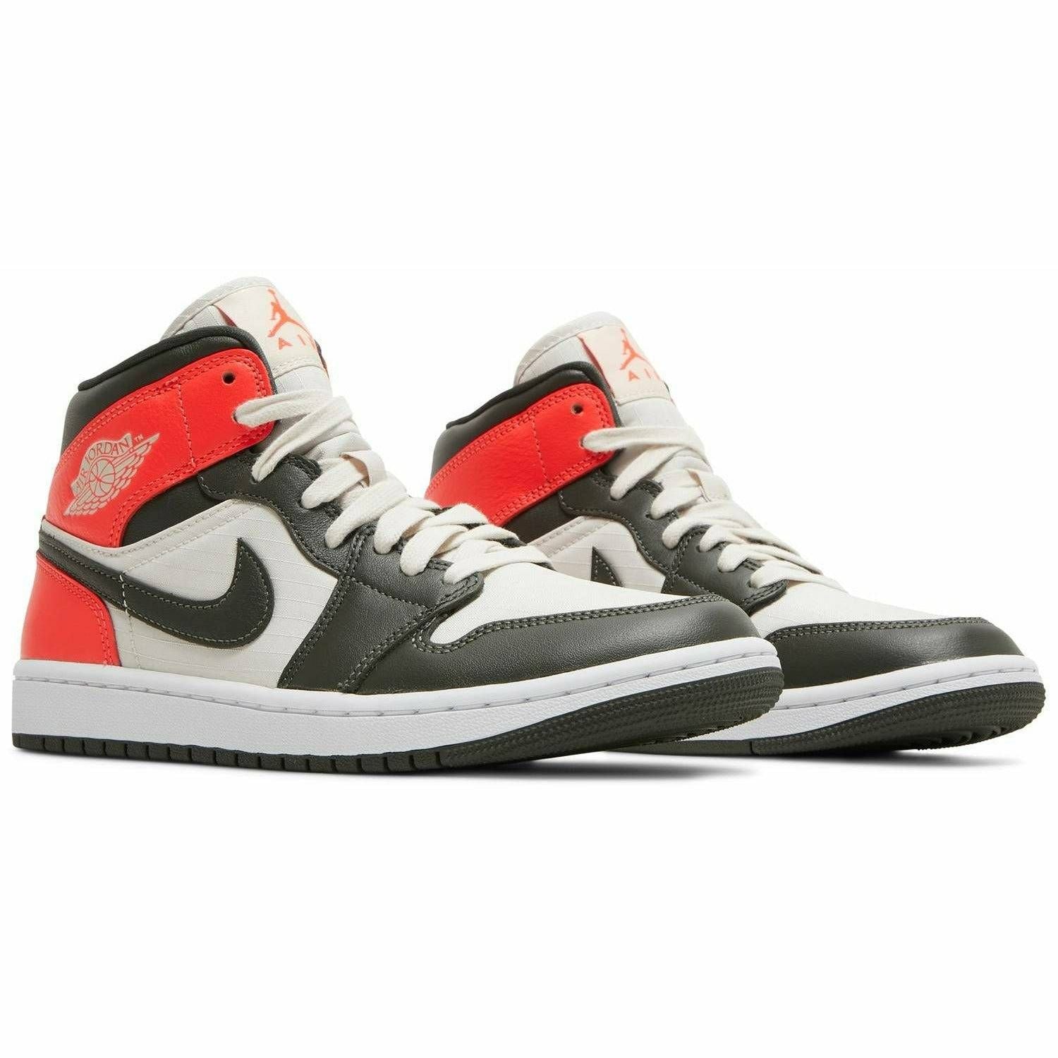 Air Jordan 1 Mid Light Orewood Brown