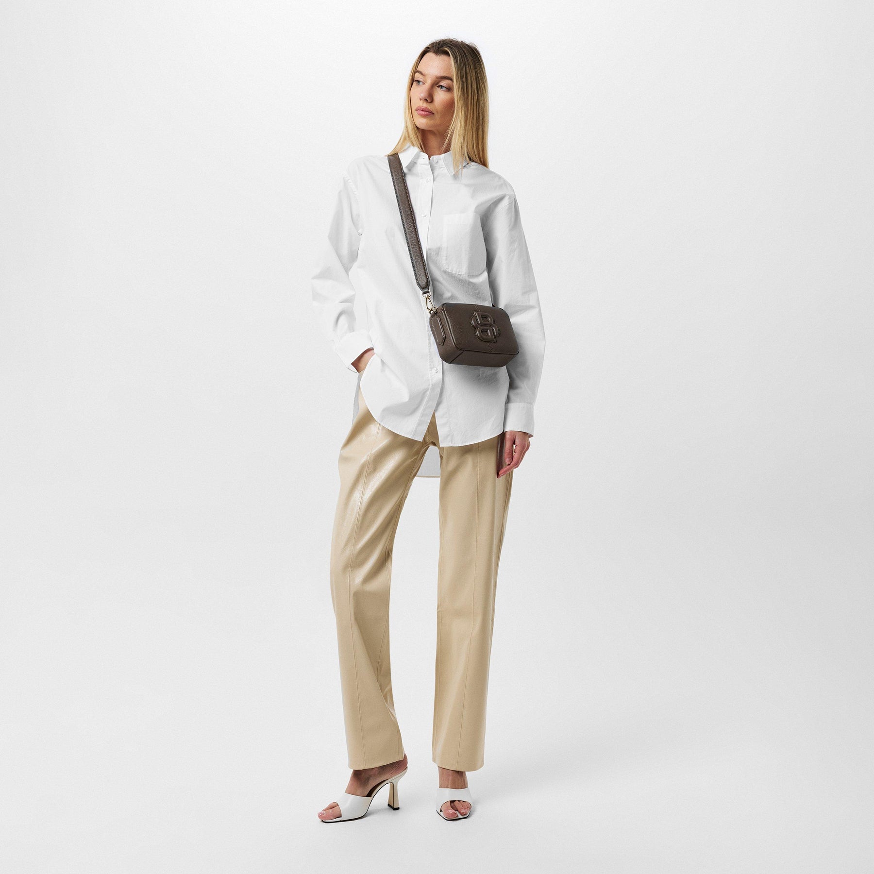 Anett Crossbody Bag