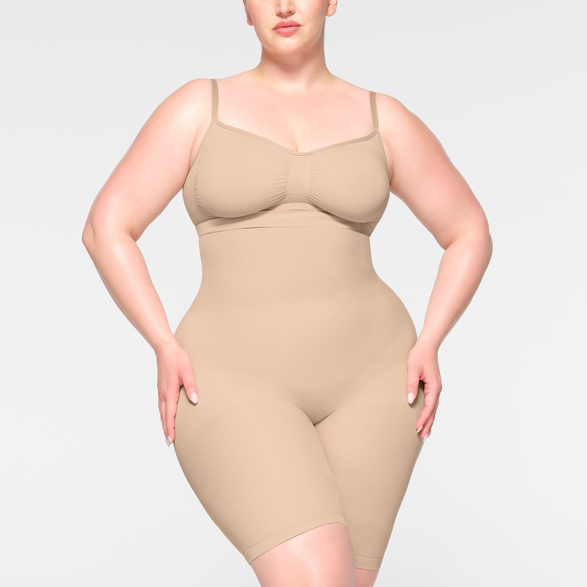 Seamless Sculpt High-waisted Above the Knee Short