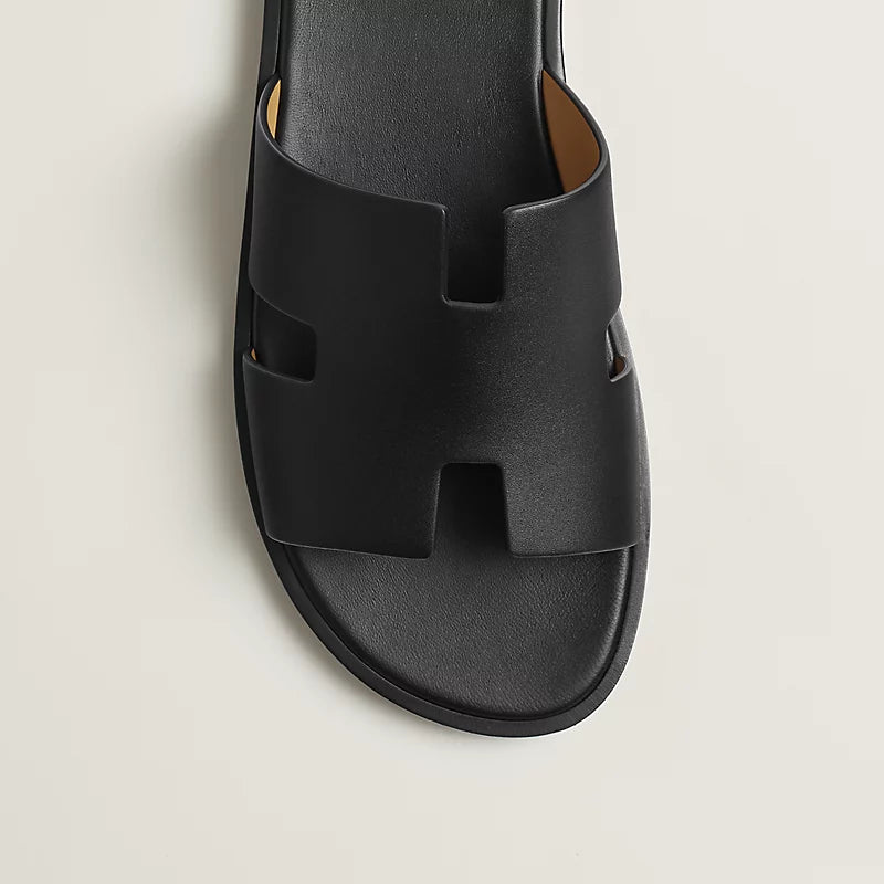 Izmir sandal in Noir