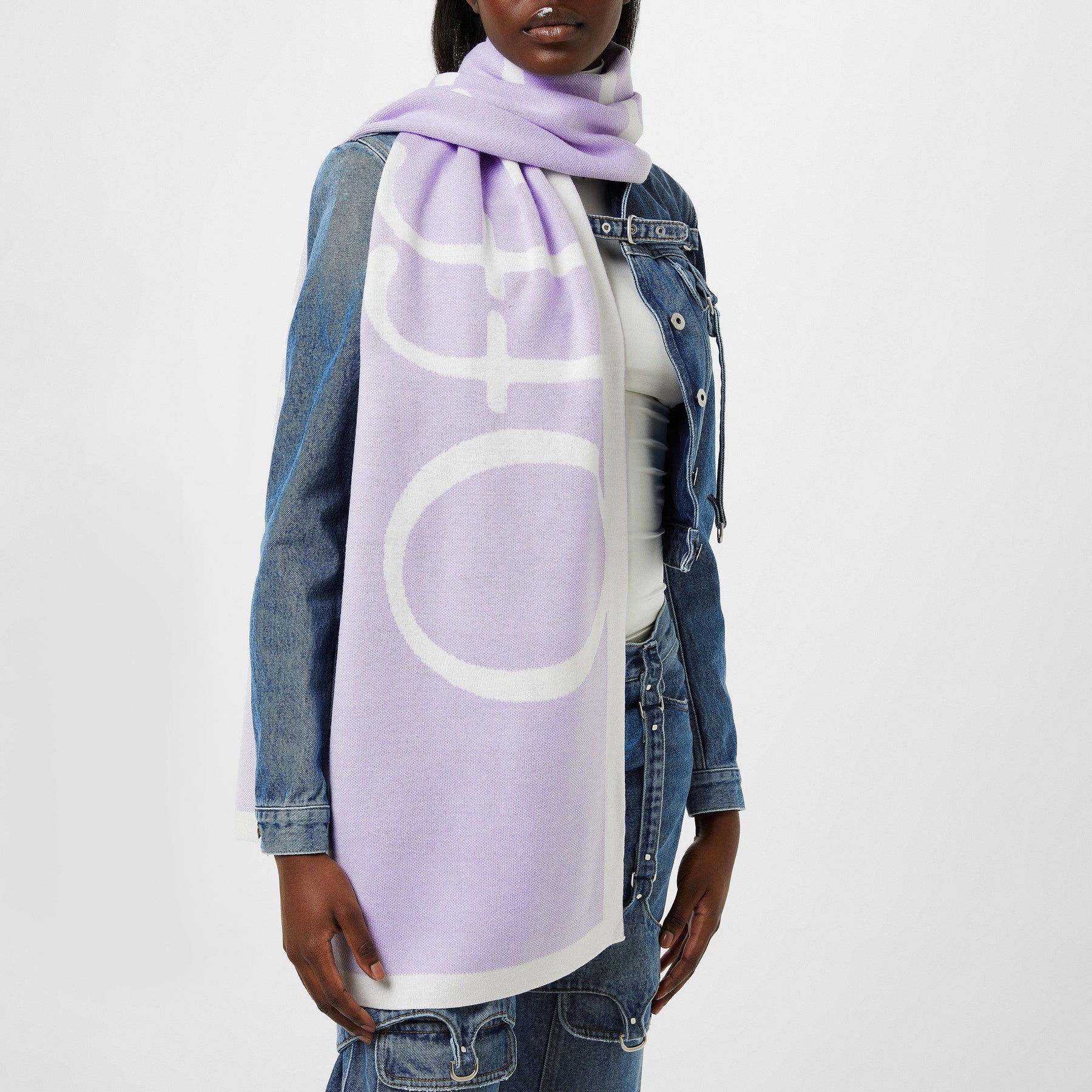 Instarsia Logo Scarf