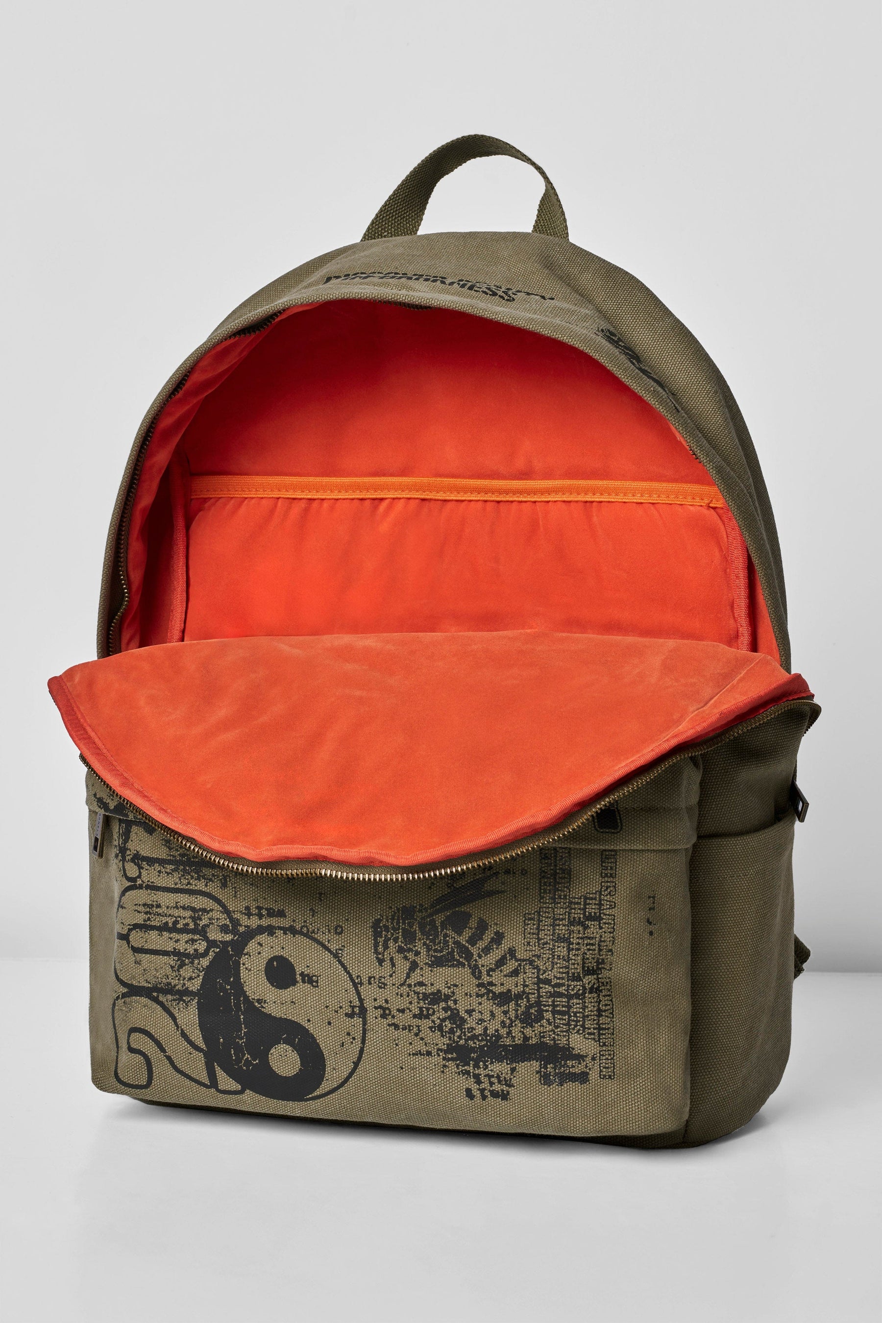 9069 - Military Backpack