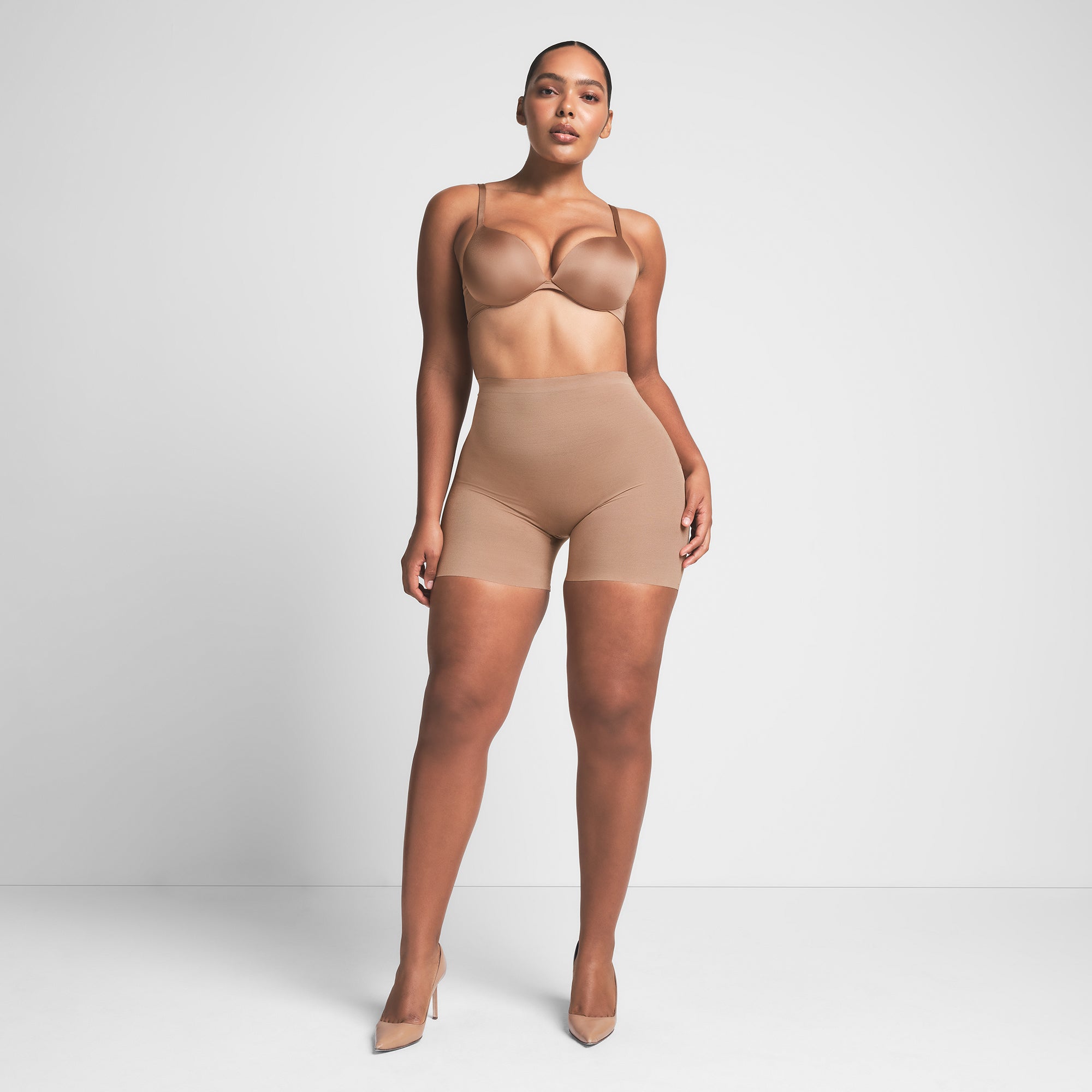 Sheer Sculpt Low Back Short