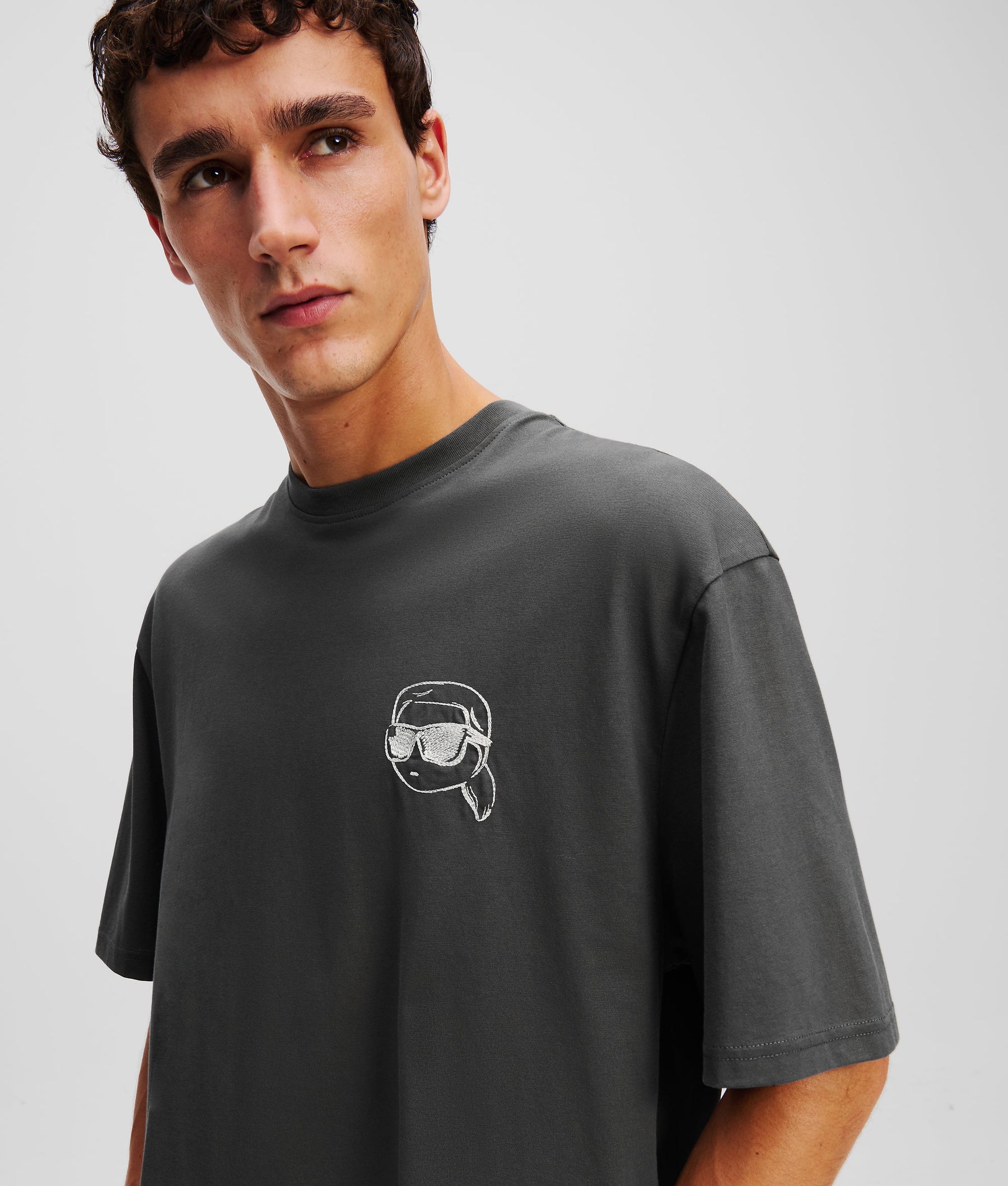 IKON T-SHIRT