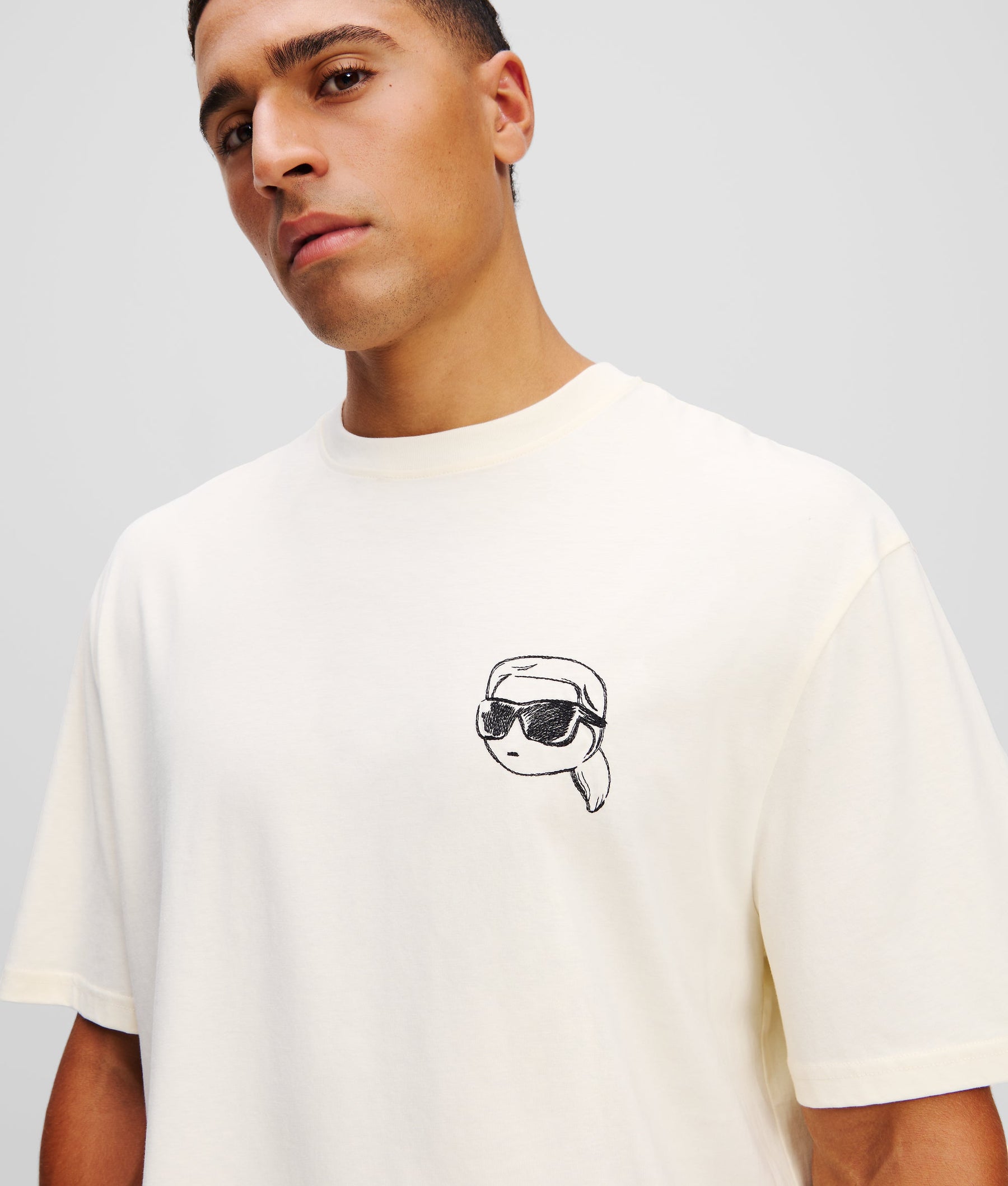 IKON T-SHIRT
