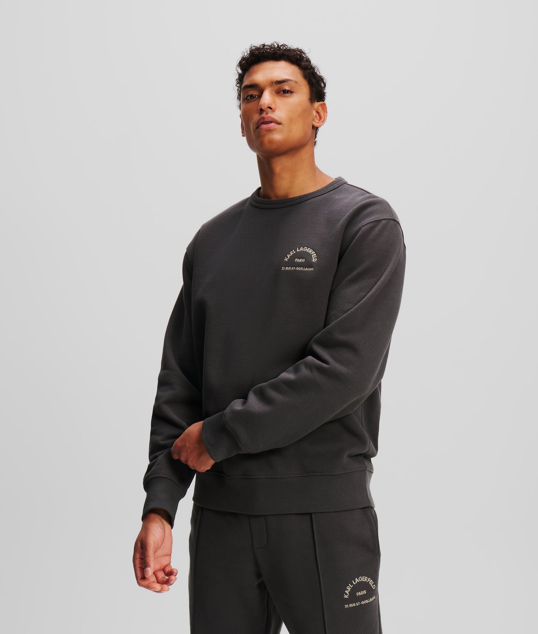 RUE ST-GUILLAUME SWEATSHIRT