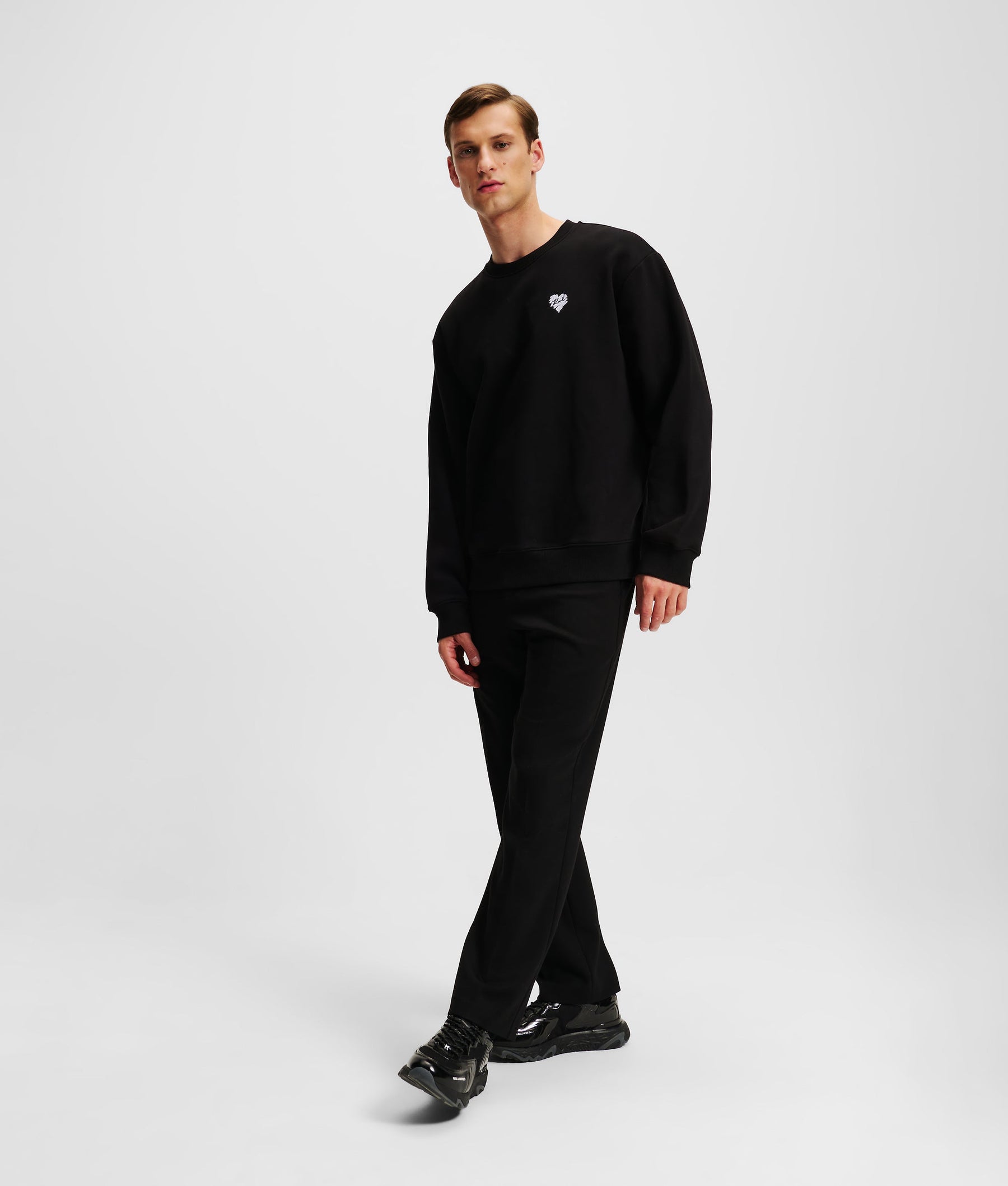 K/HEART SWEATSHIRT