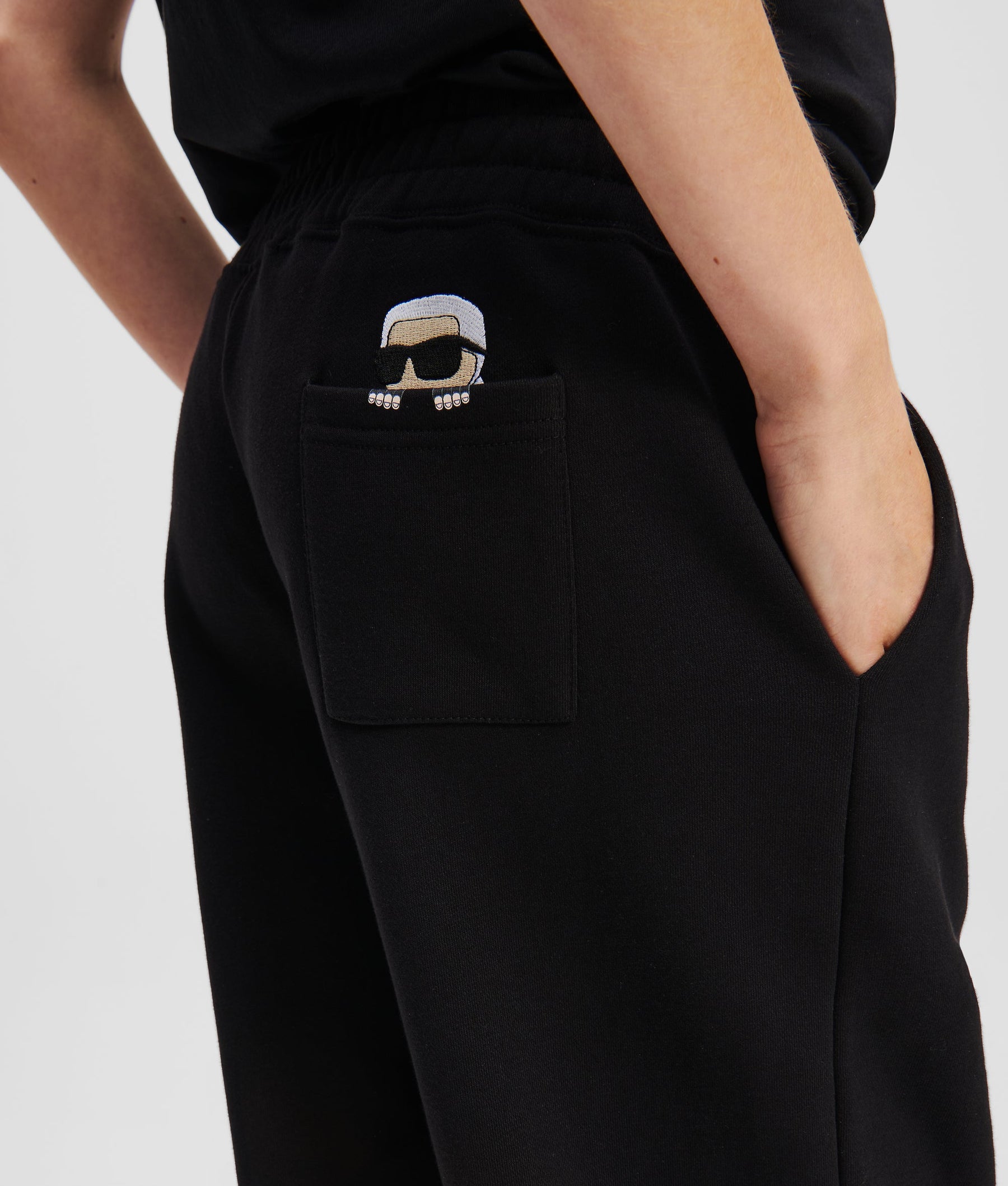 IKON PEAK-A-BOO SWEATPANTS