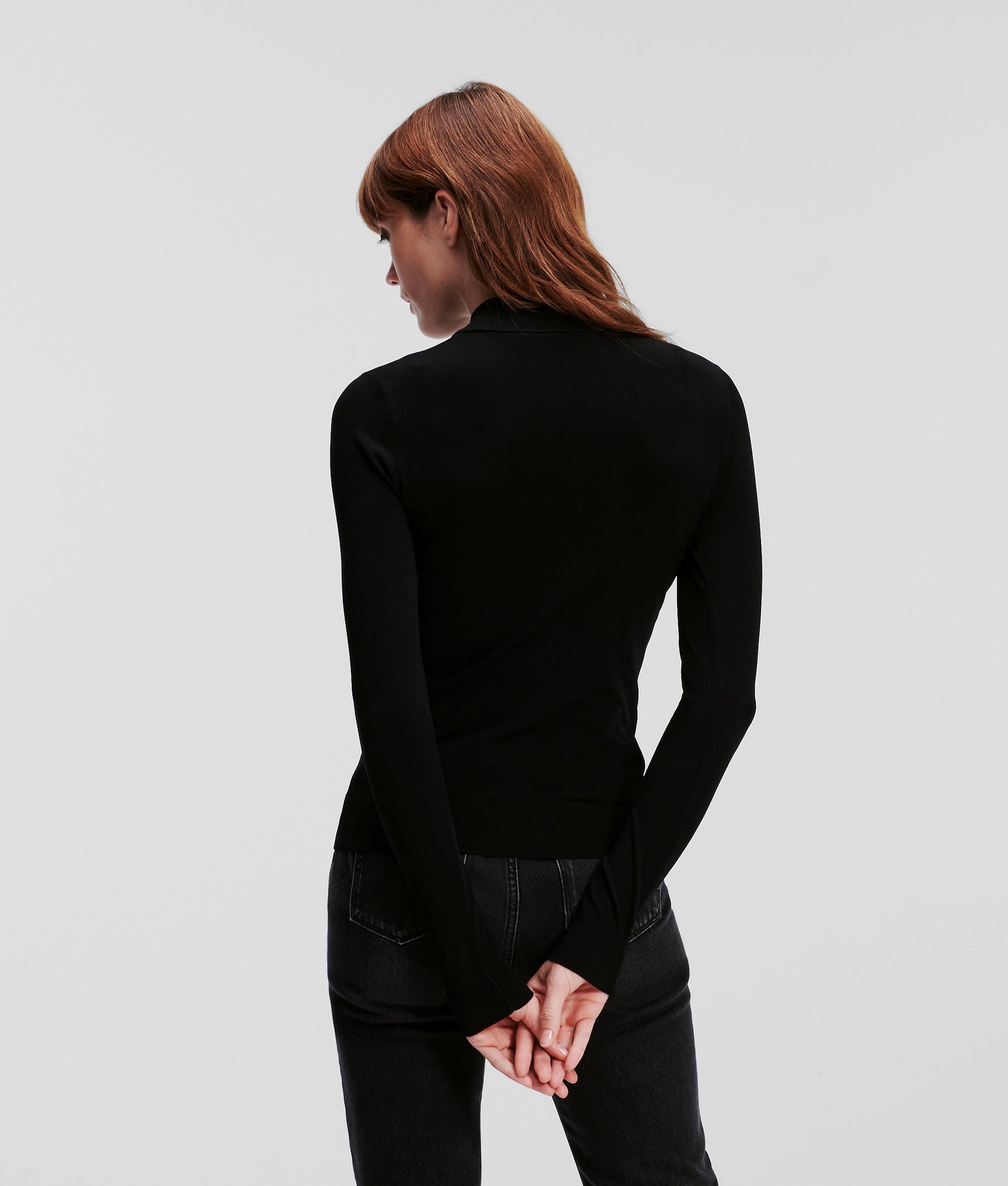 LOGO TURTLE-NECK JUMPER