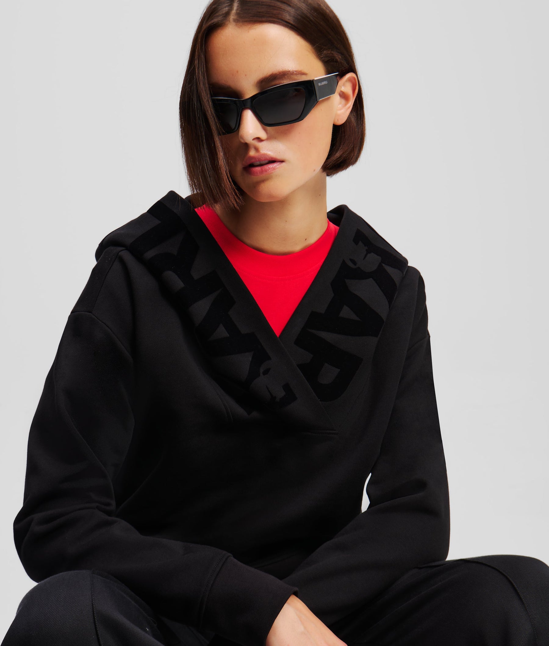 BOLD LOGO HOODIE