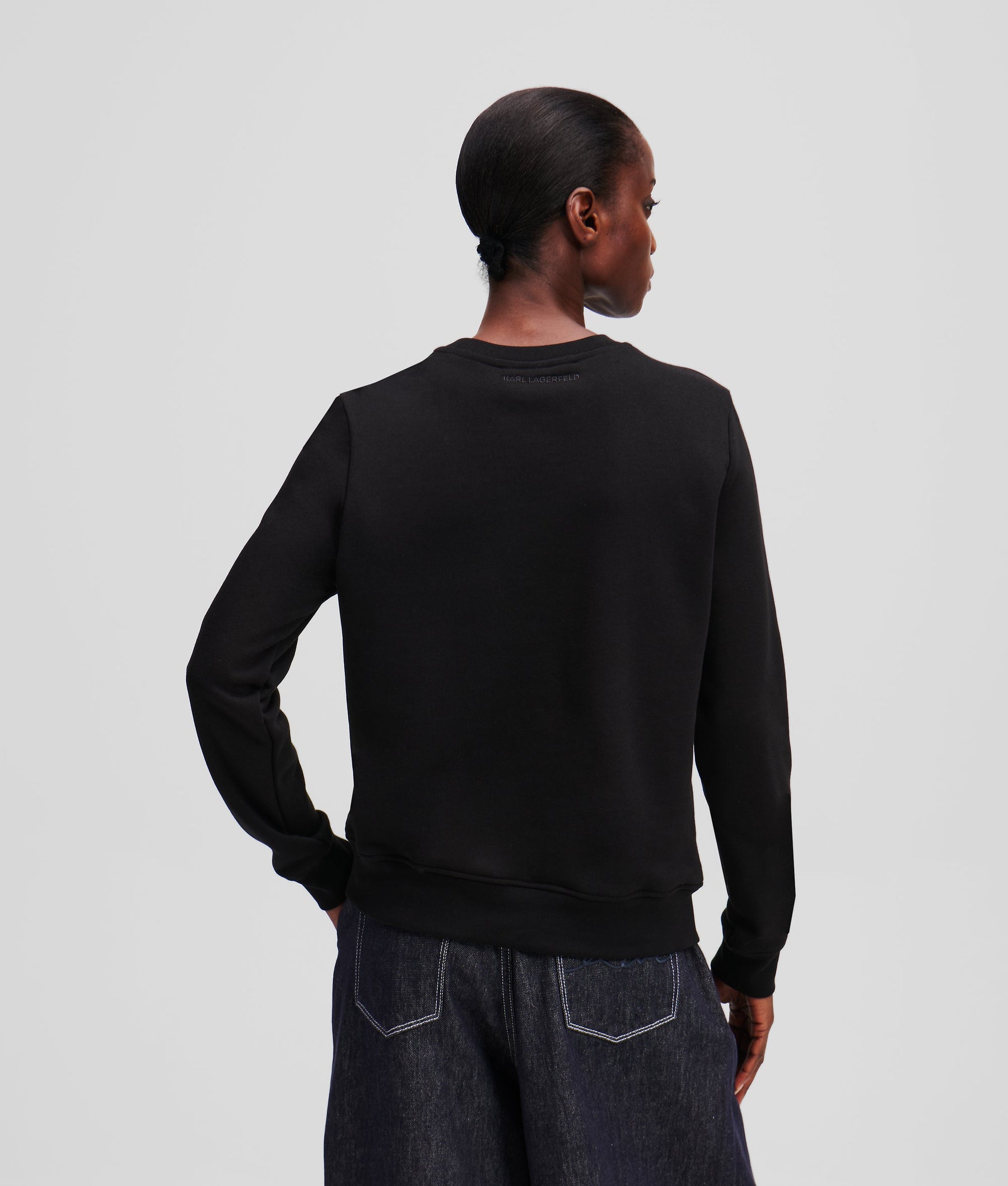 BOUCLÉ SIGNATURE SWEATSHIRT