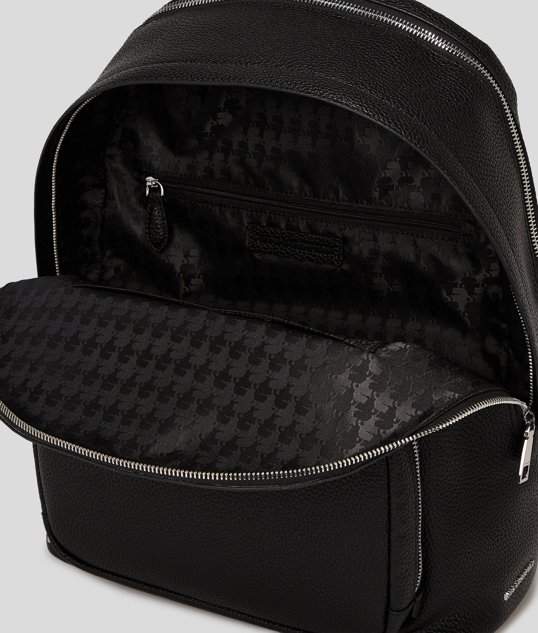 IKON PEBBLE MEDIUM BACKPACK