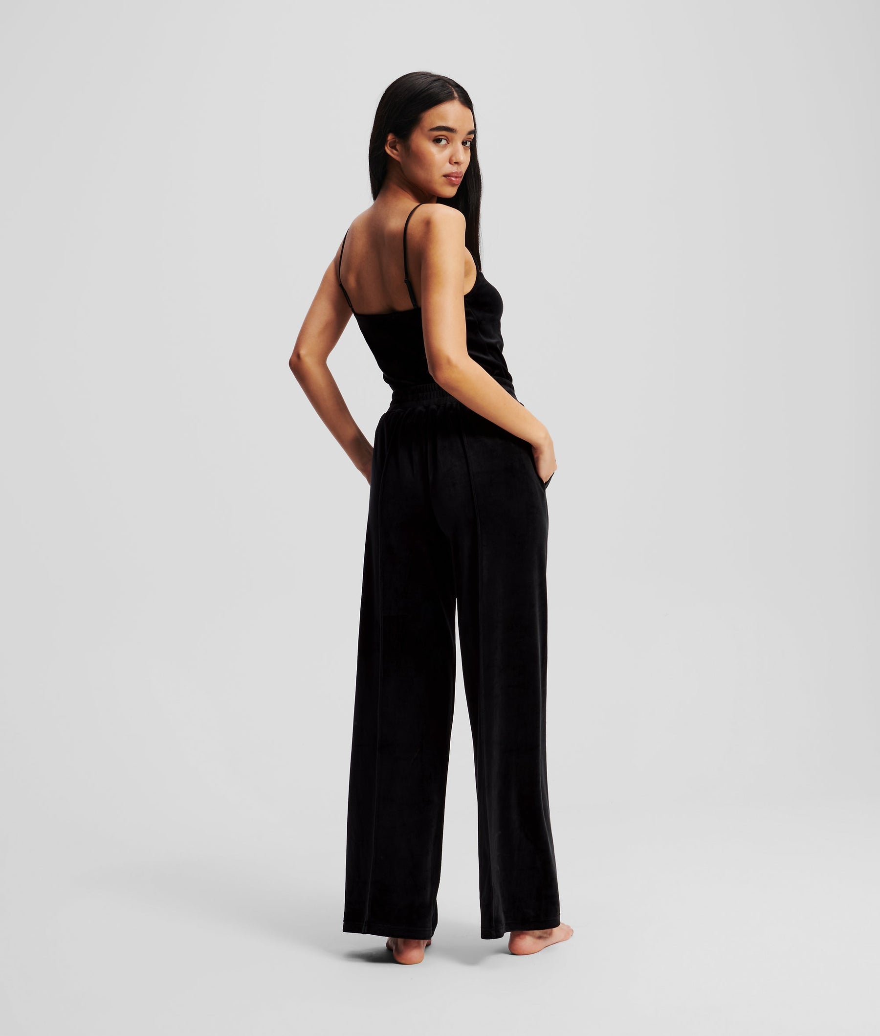 HOTEL KARL VELOUR JOGGERS