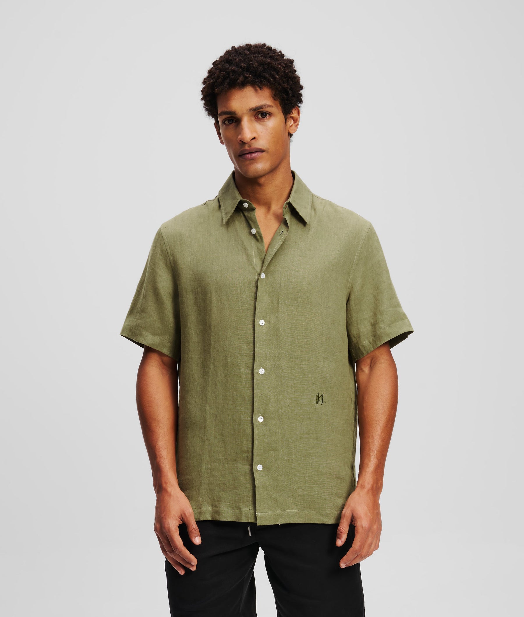 Monogram SHORT-SLEEVED SHIRT