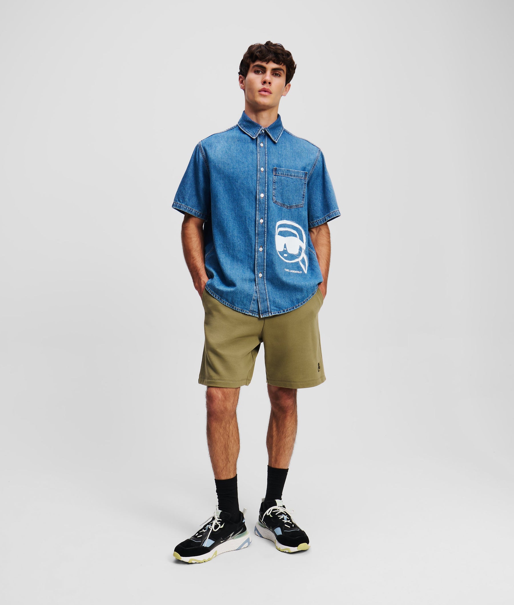 IKON SHORT-SLEEVED DENIM SHIRT