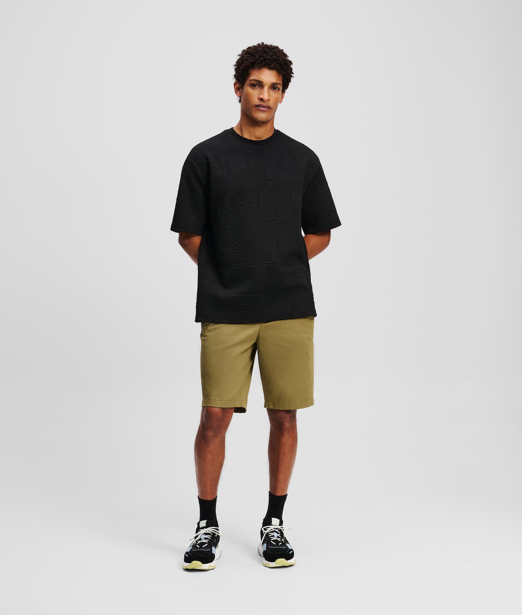 LOGO T-SHIRT