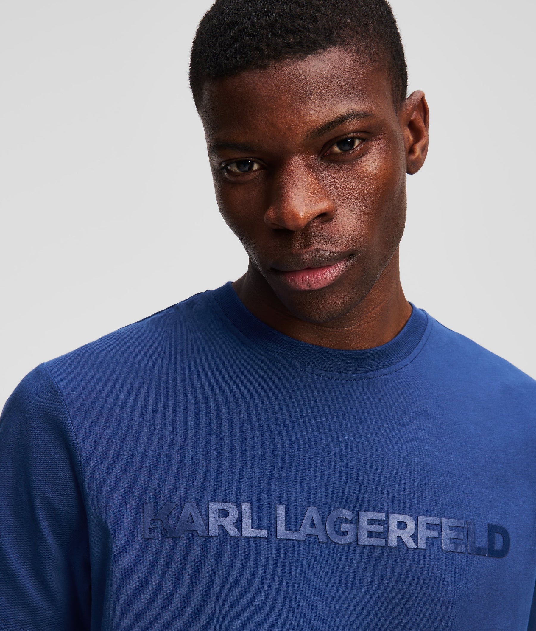 LOGO T-SHIRT
