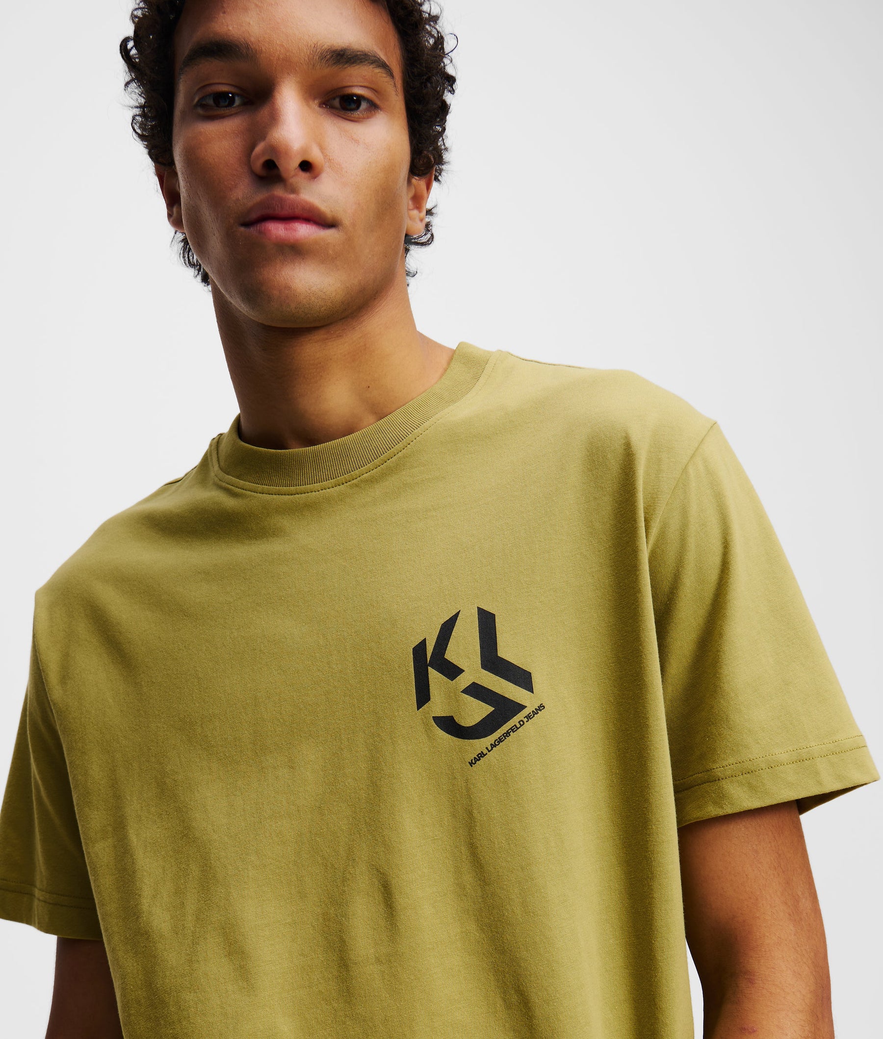 MONOGRAM T-SHIRT