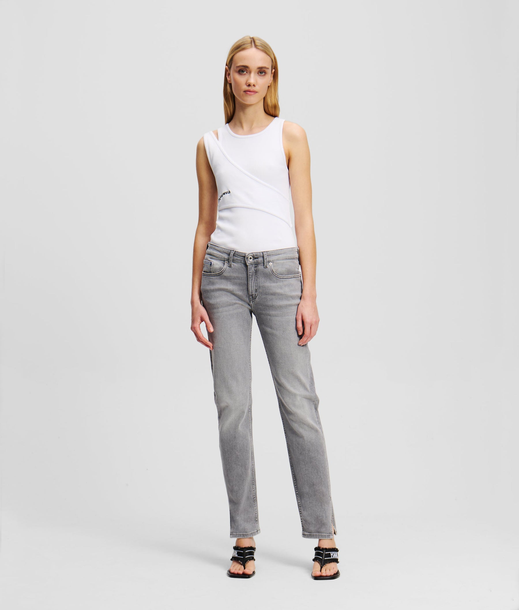MID-RISE SPLIT-HEM SLIM JEANS
