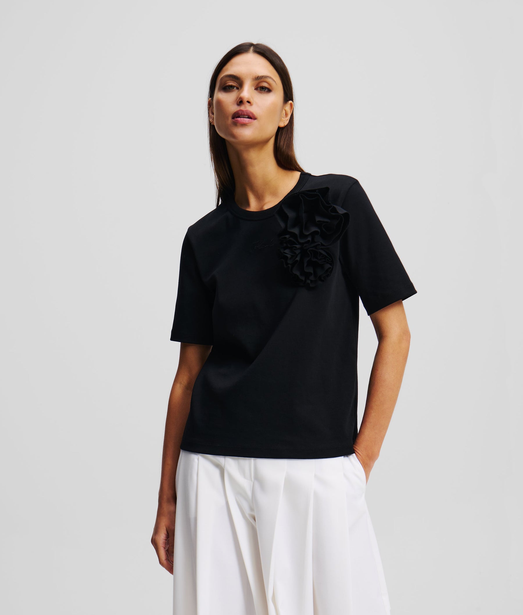 FLOWER T-SHIRT