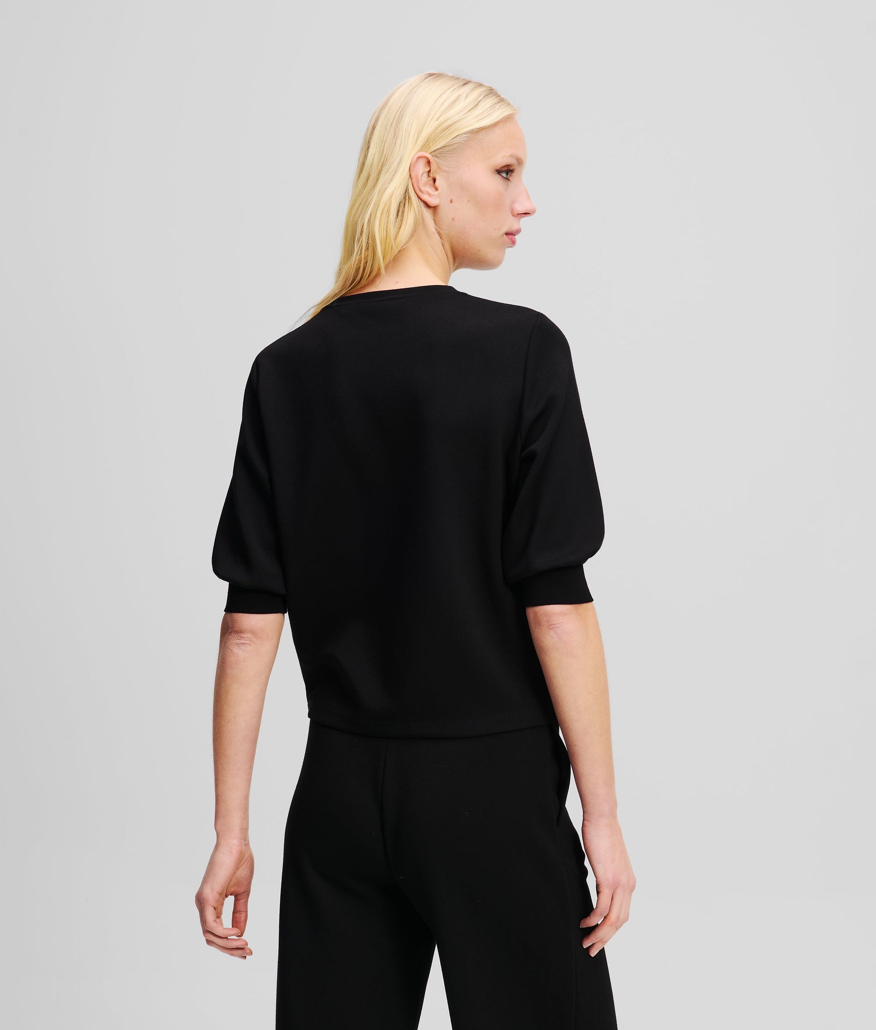 ORCHID EMBROIDERY JUMPER