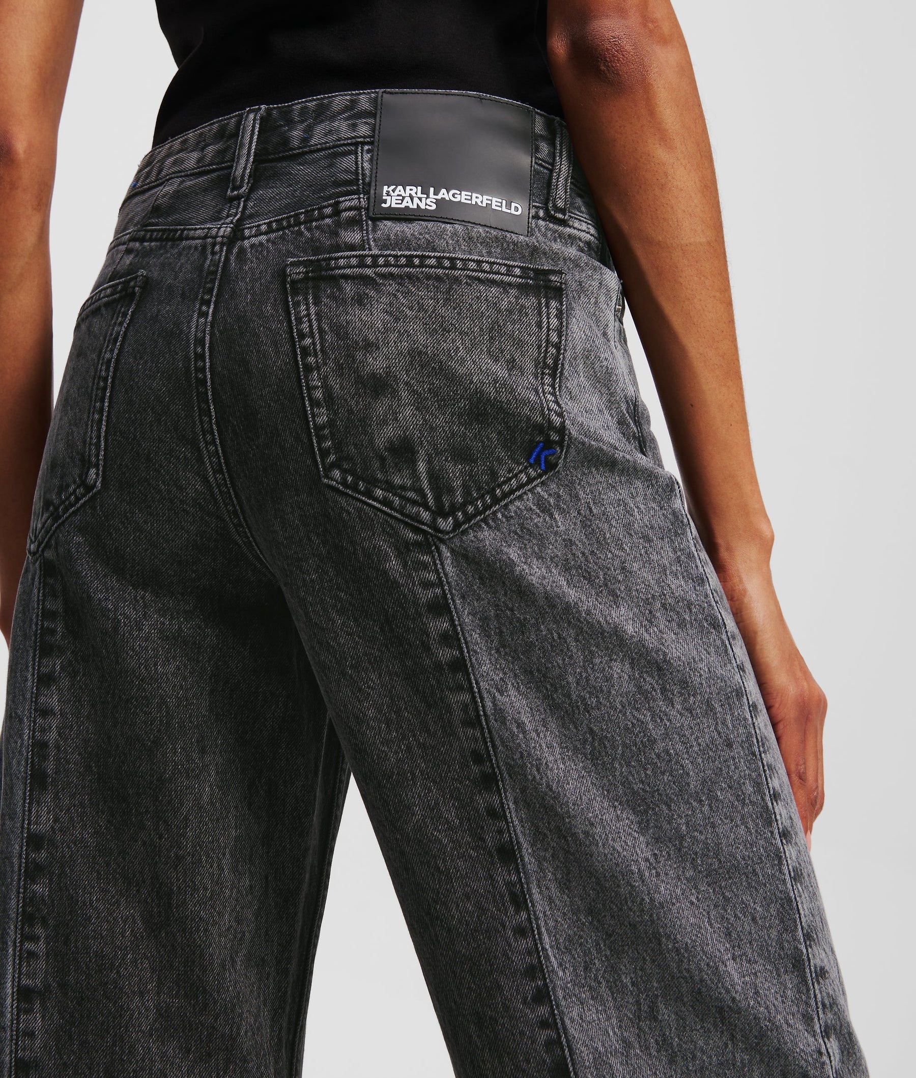 TWO-TONE MID-RISE RELAXED TROUSERS