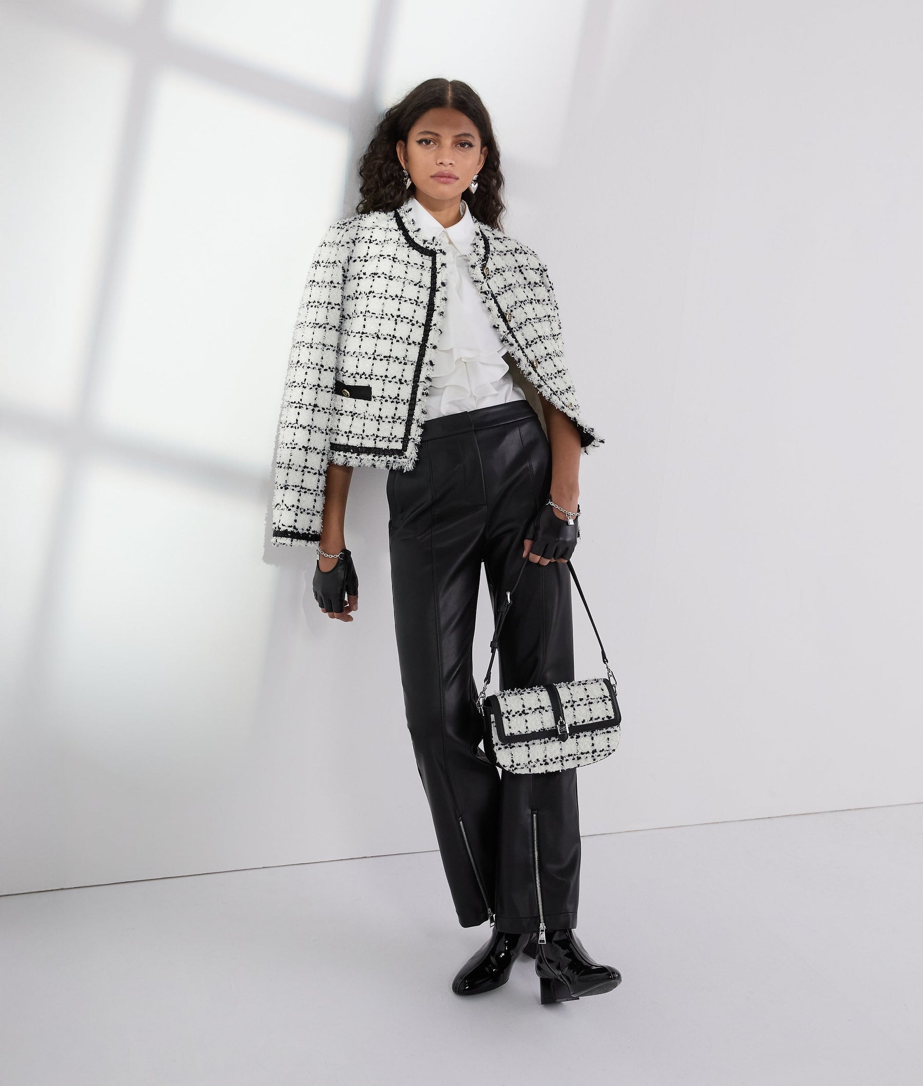 BOUCLÉ JACKET