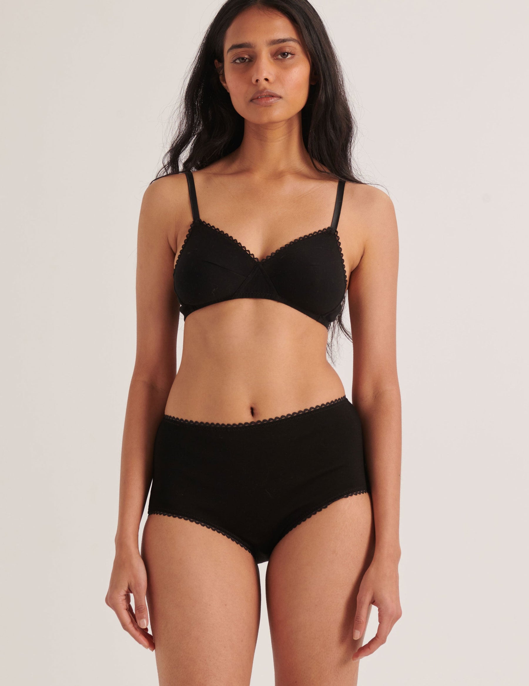 Mabel Hipster Black