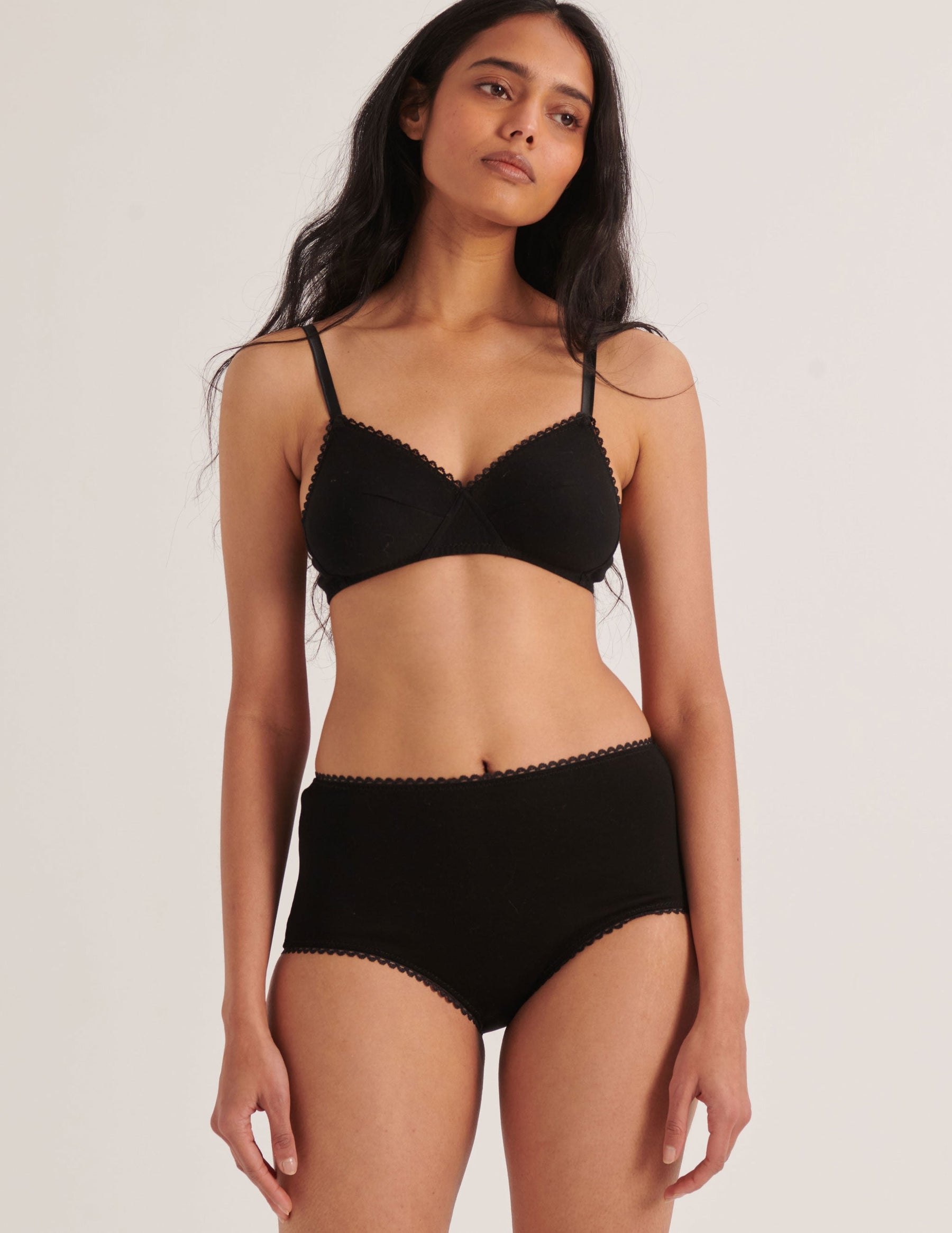 Mabel Hipster Black