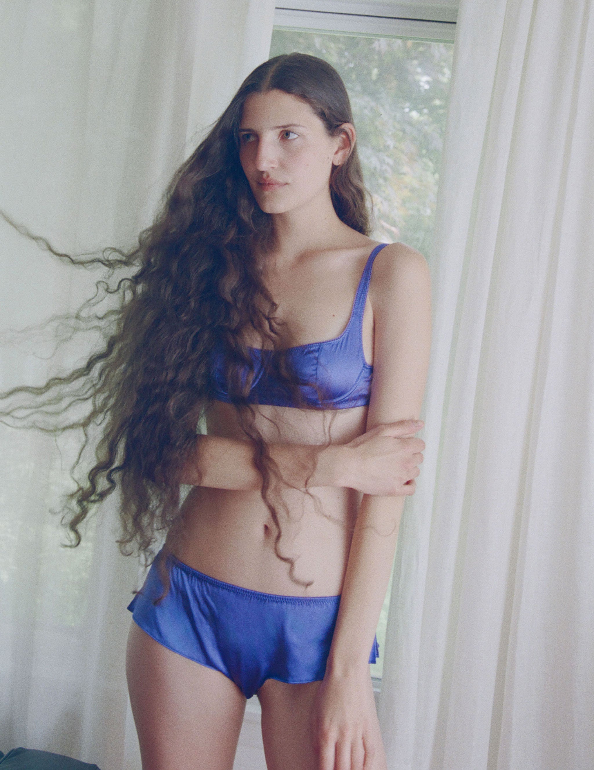 Gal Short Tanzanite