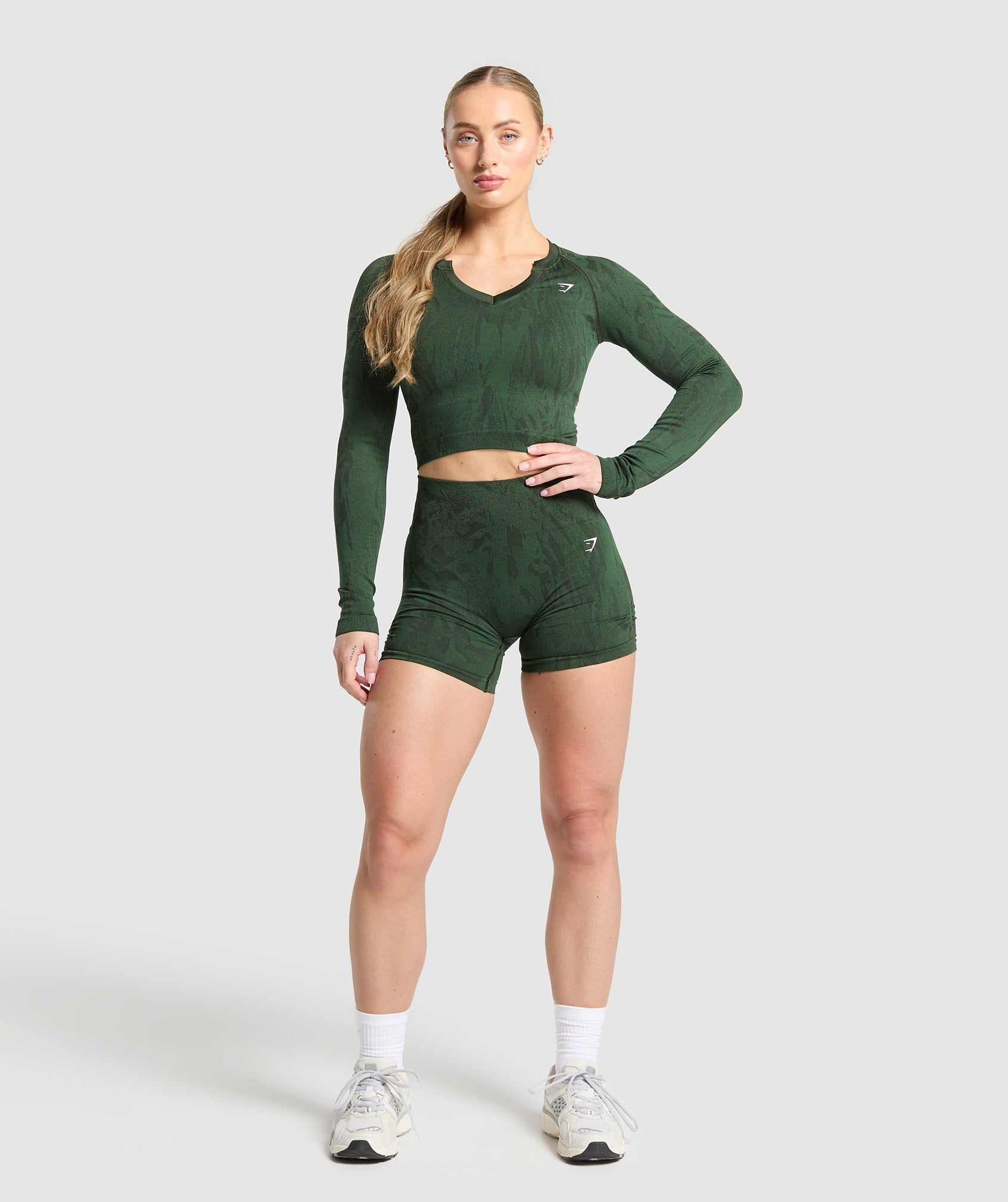 Gymshark Adapt Camo Seamless Long Sleeve Top - Trail Green/Classic Green