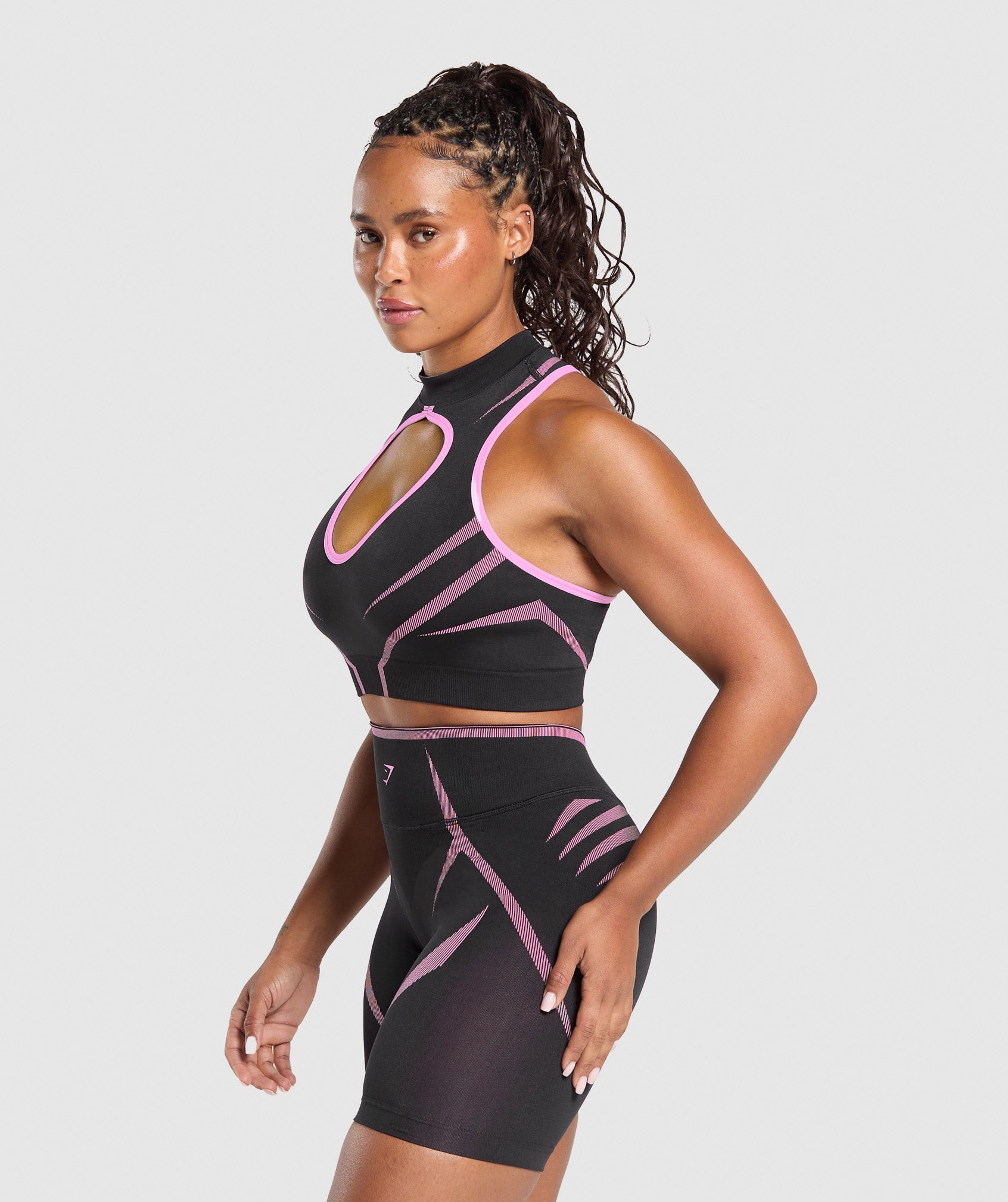 Gymshark Apex Lift Seamless Crop Top - Darkest Purple/Sour Pink