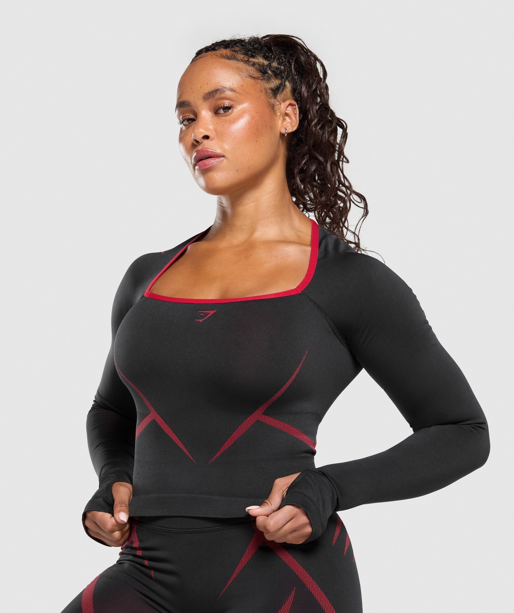 Gymshark Apex Lift Seamless Long Sleeve Crop Top - Black/Carmine Red