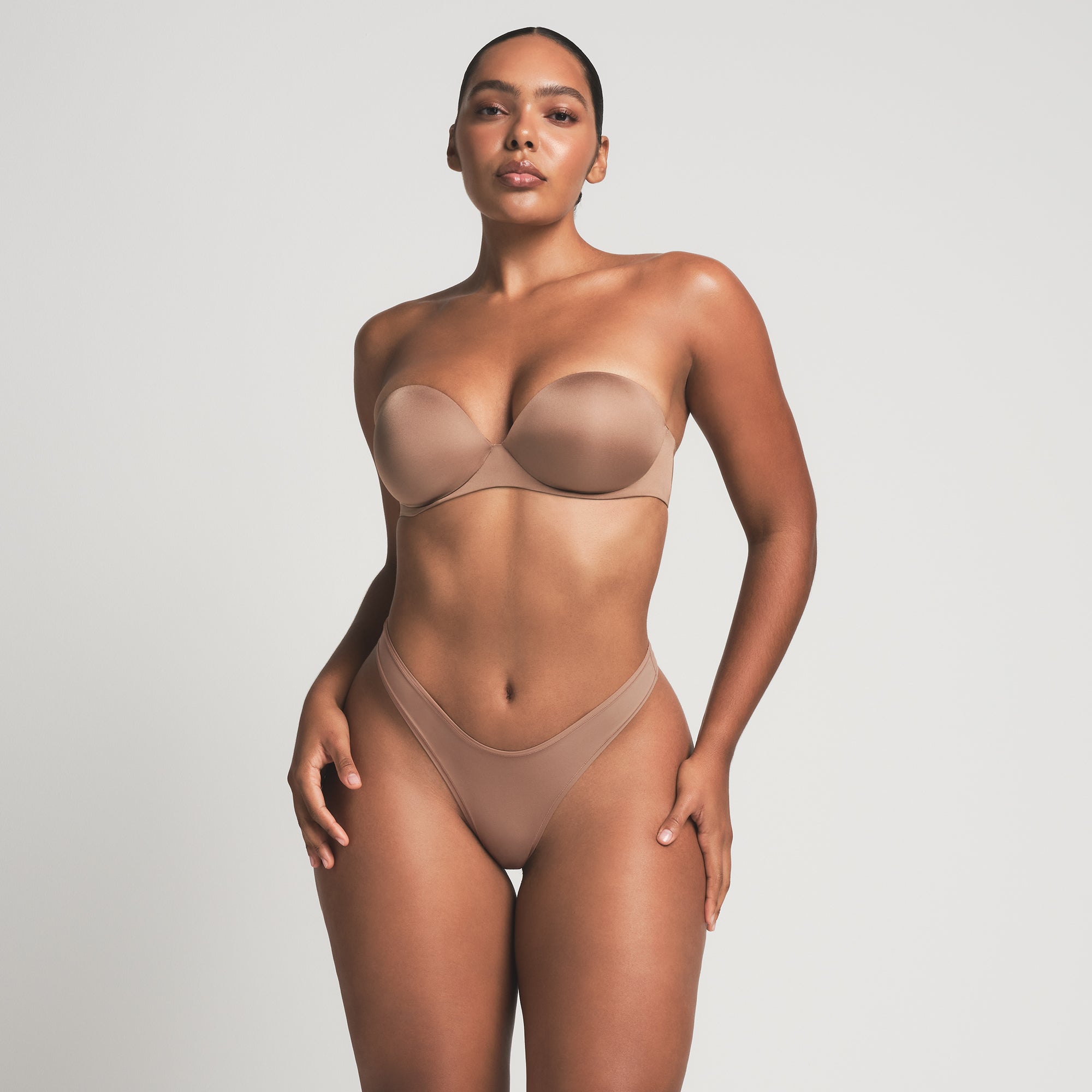 Skims Ultimate Strapless Push-up Bra — Part 1