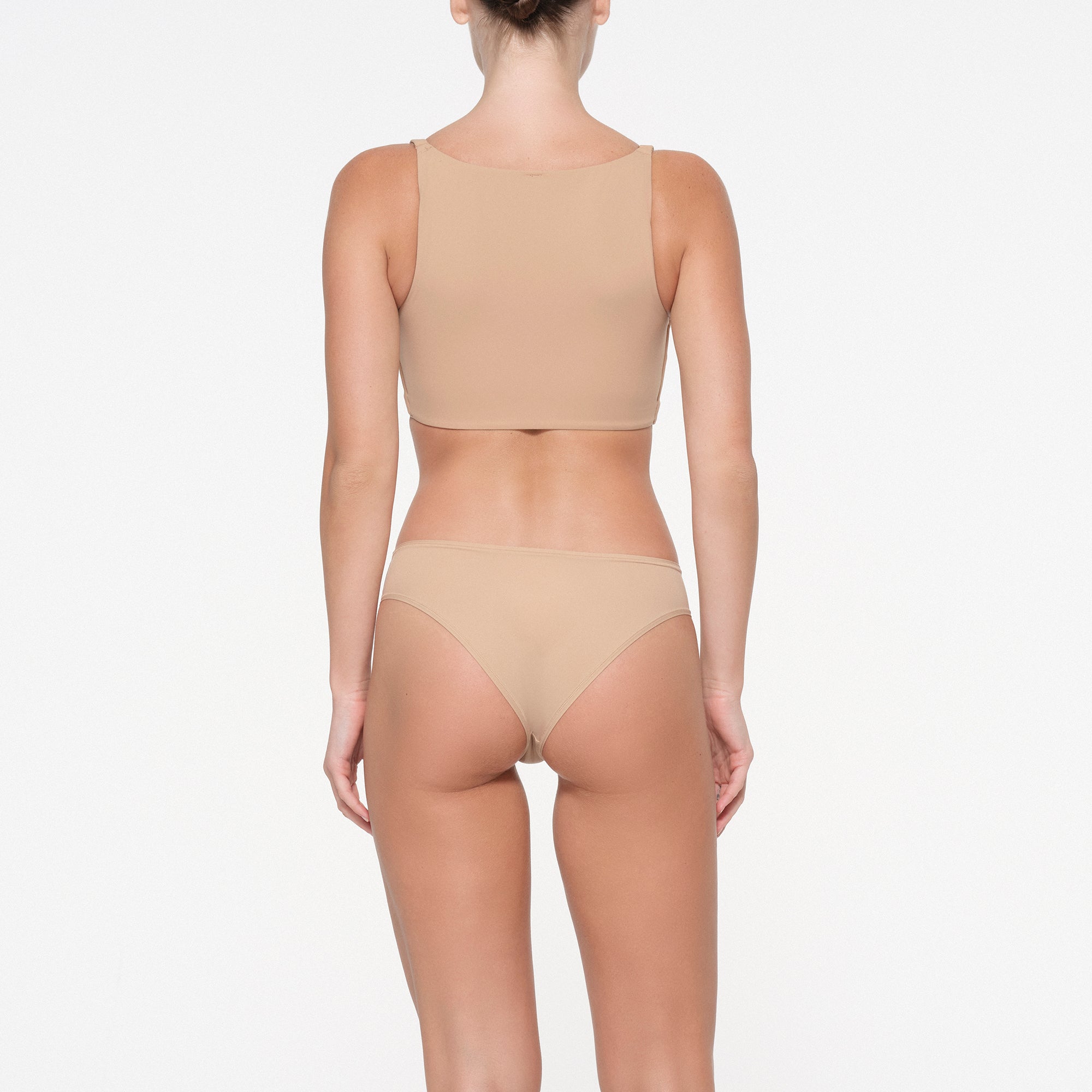 Fits Everybody Back Smoothing Full Coverage Bra — Part 1